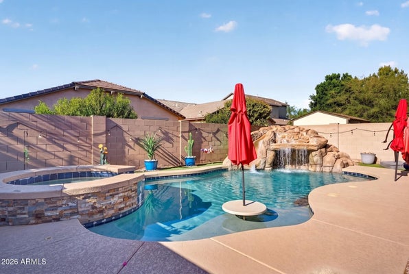 3876 E SOURWOOD DR, GILBERT, AZ 85298 - Image b2eae76efea768beb7a3954df2e953ff/3743514470