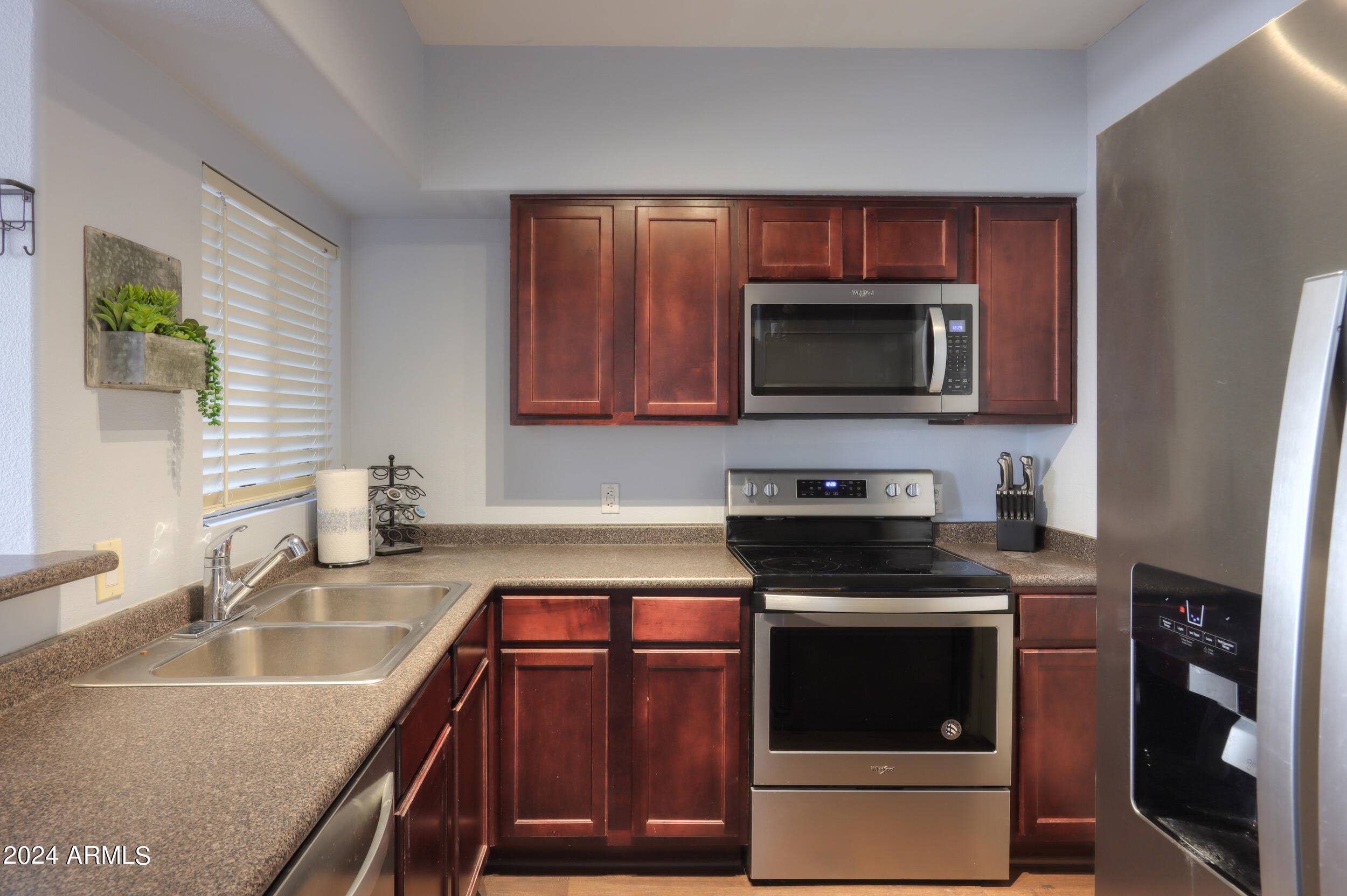 15095 N THOMPSON PEAK Parkway 2115