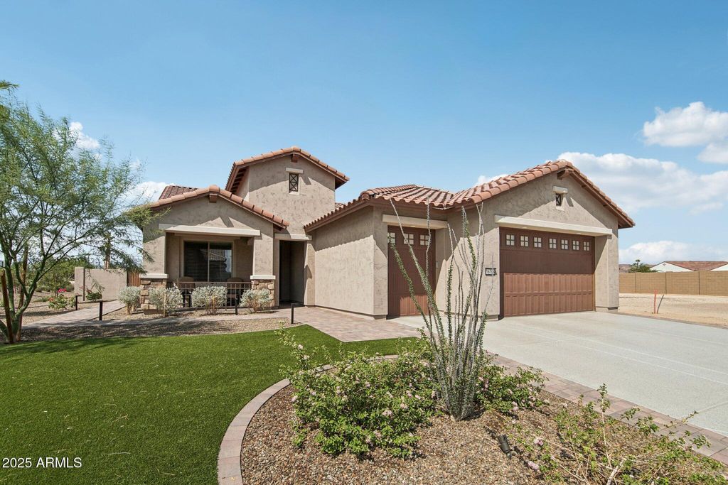 Photo of 16708 W Fairmount Avenue, Goodyear, AZ 85395 (MLS # 6926081)