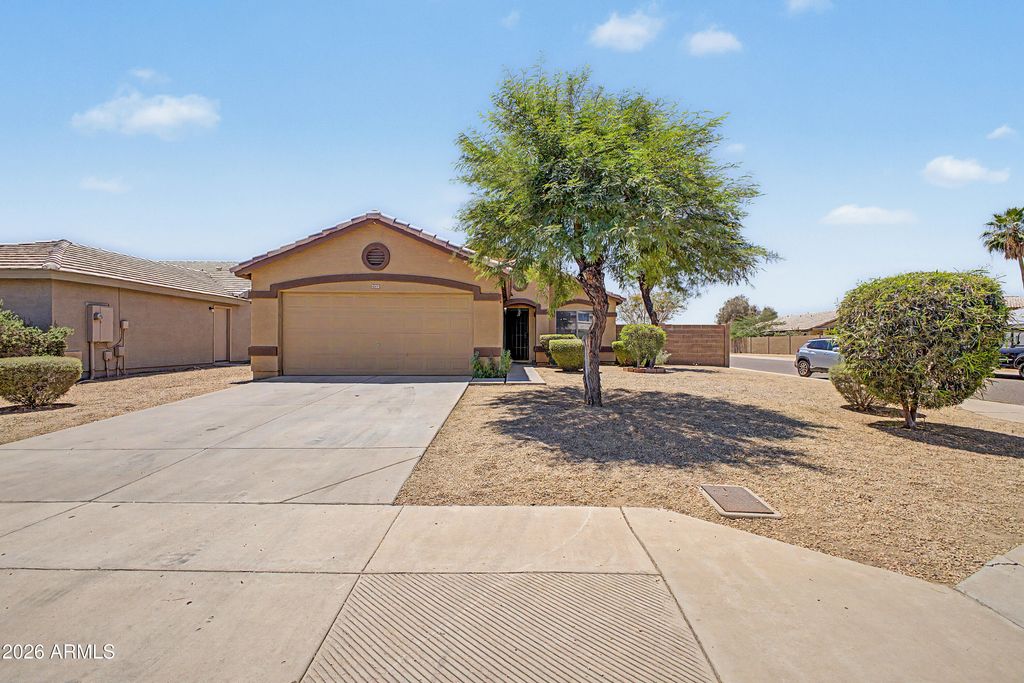 Photo of 6317 W Watkins Street, Phoenix, AZ 85043 (MLS # 7028833)
