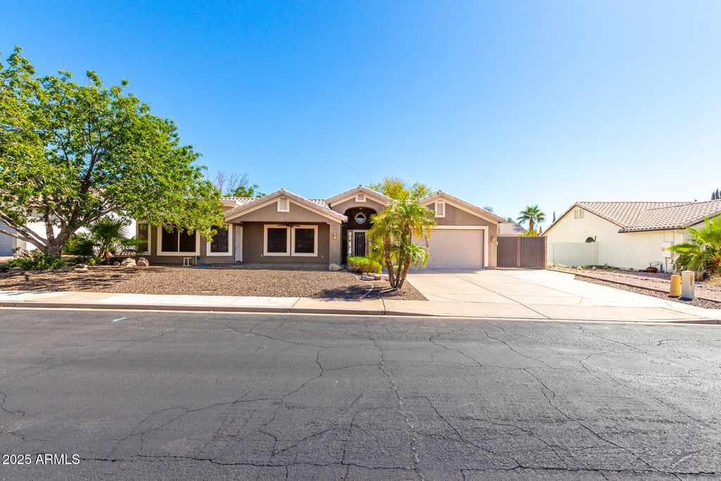 Photo of 6135 E Presidio Street, Mesa, AZ 85215 (MLS # 6930951)