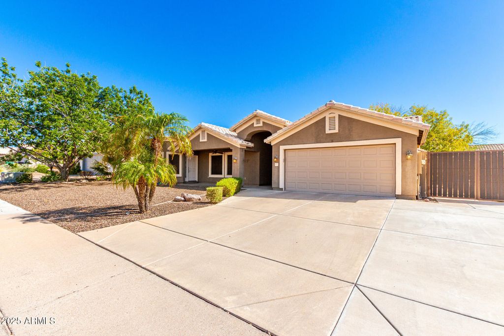 Photo of 6135 E Presidio Street, Mesa, AZ 85215 (MLS # 6930951)