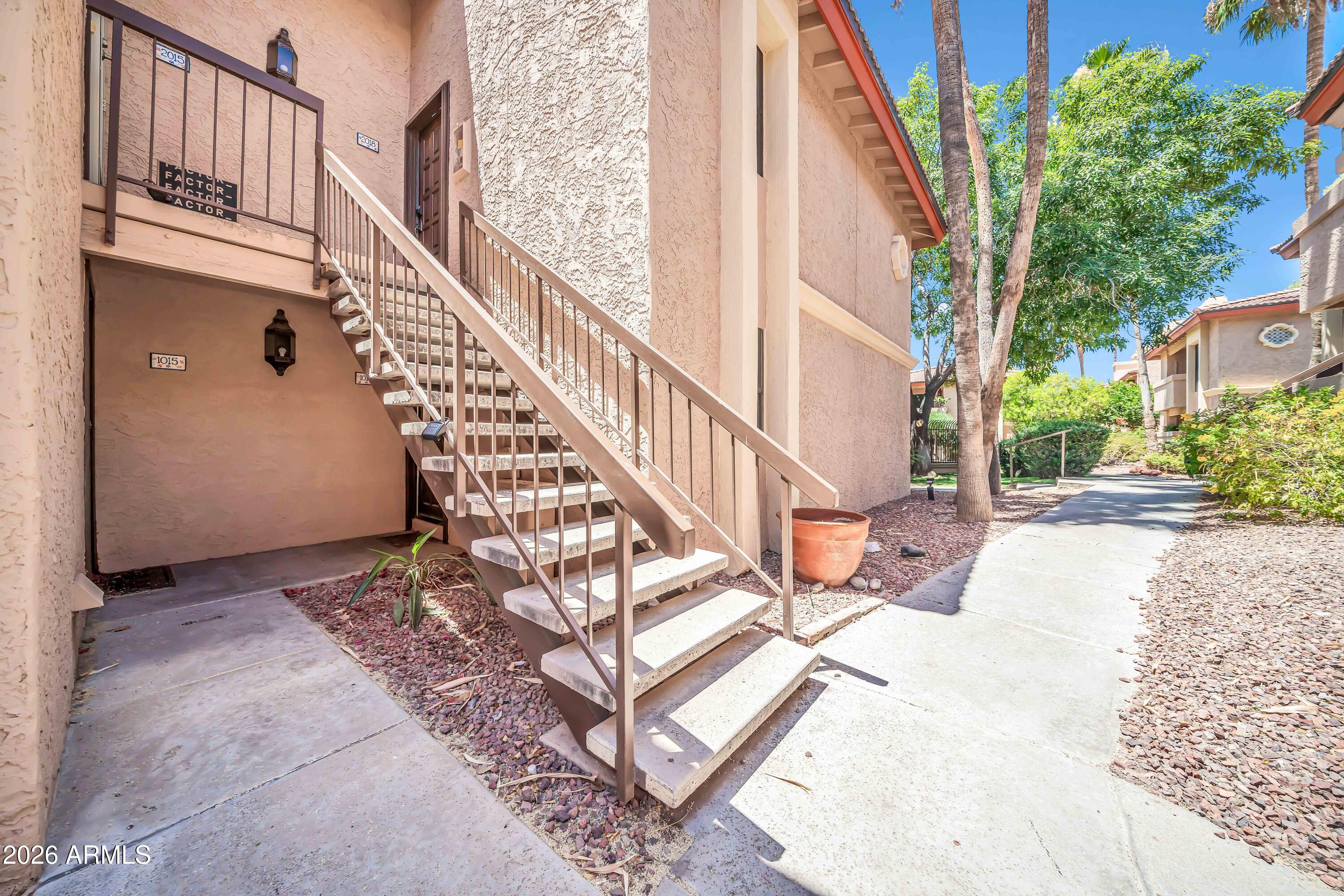 10410 N CAVE CREEK Road 1018
