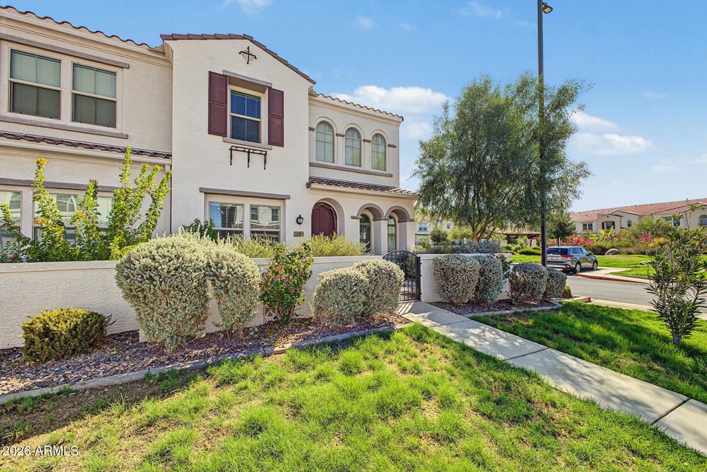 Photo of 4077 S Sabrina Drive #19, Chandler, AZ 85248 (MLS # 7083836)