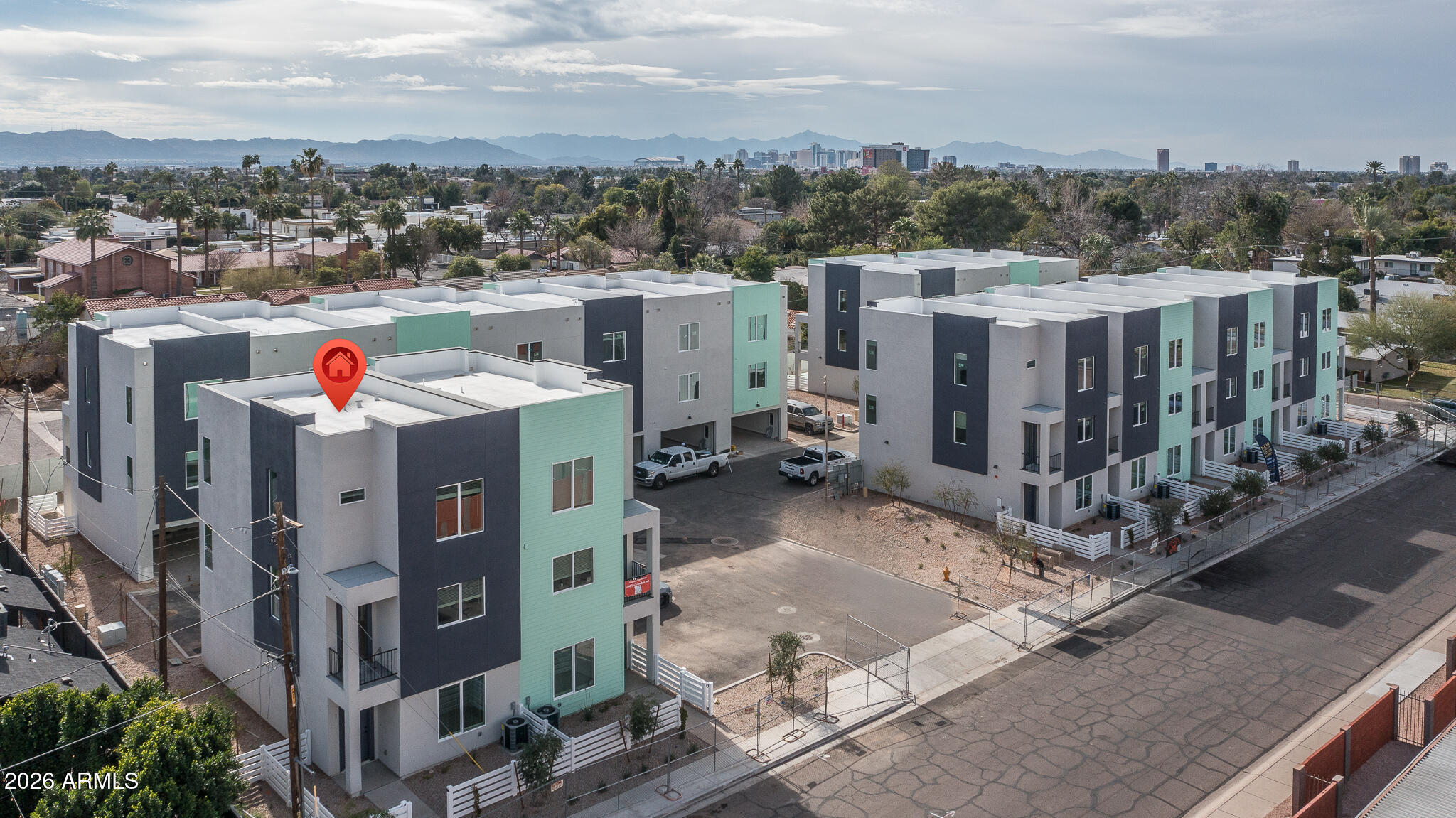 2601 E CLARENDON Avenue 1