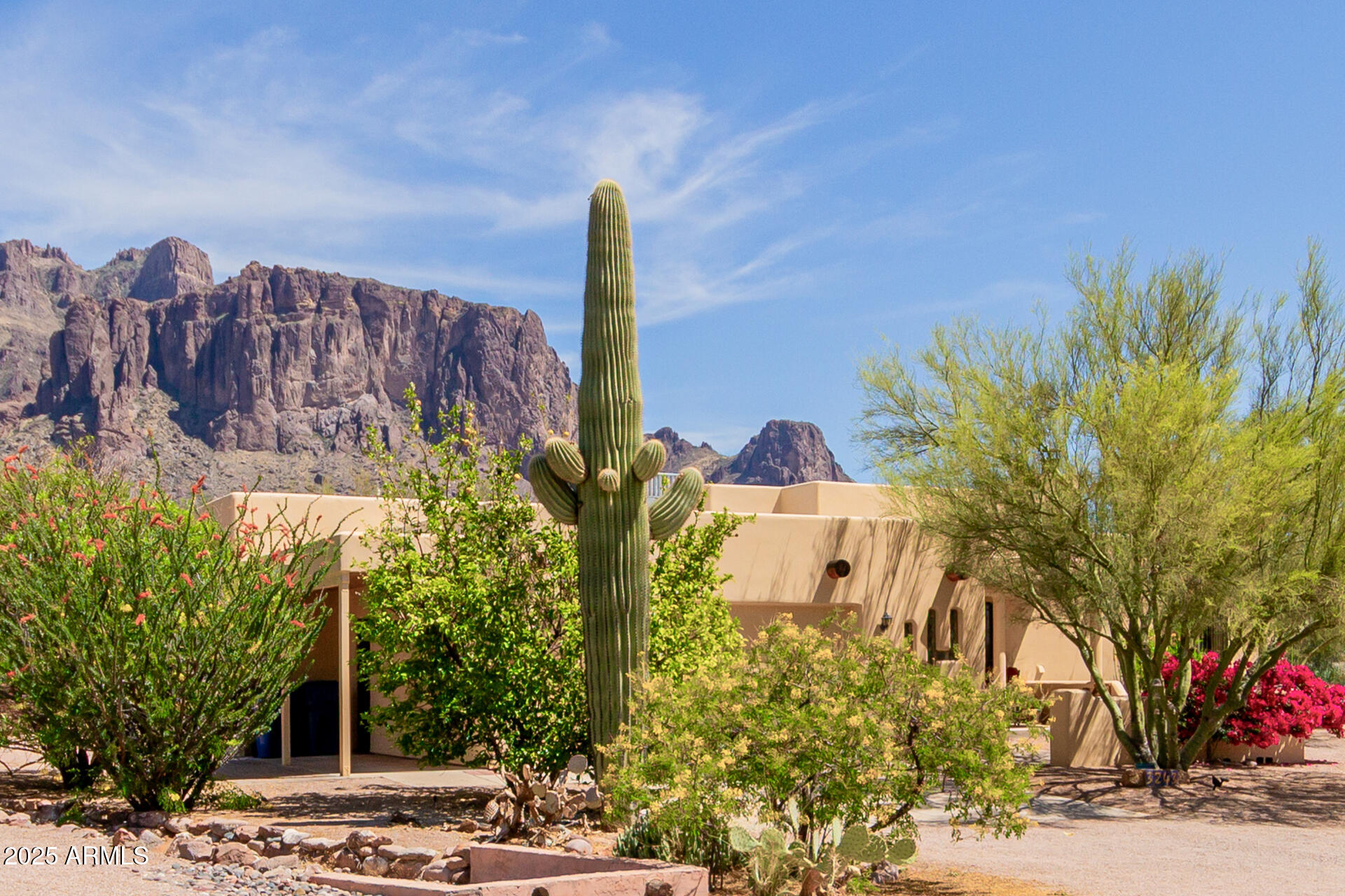 3243 N VAL VISTA Road
