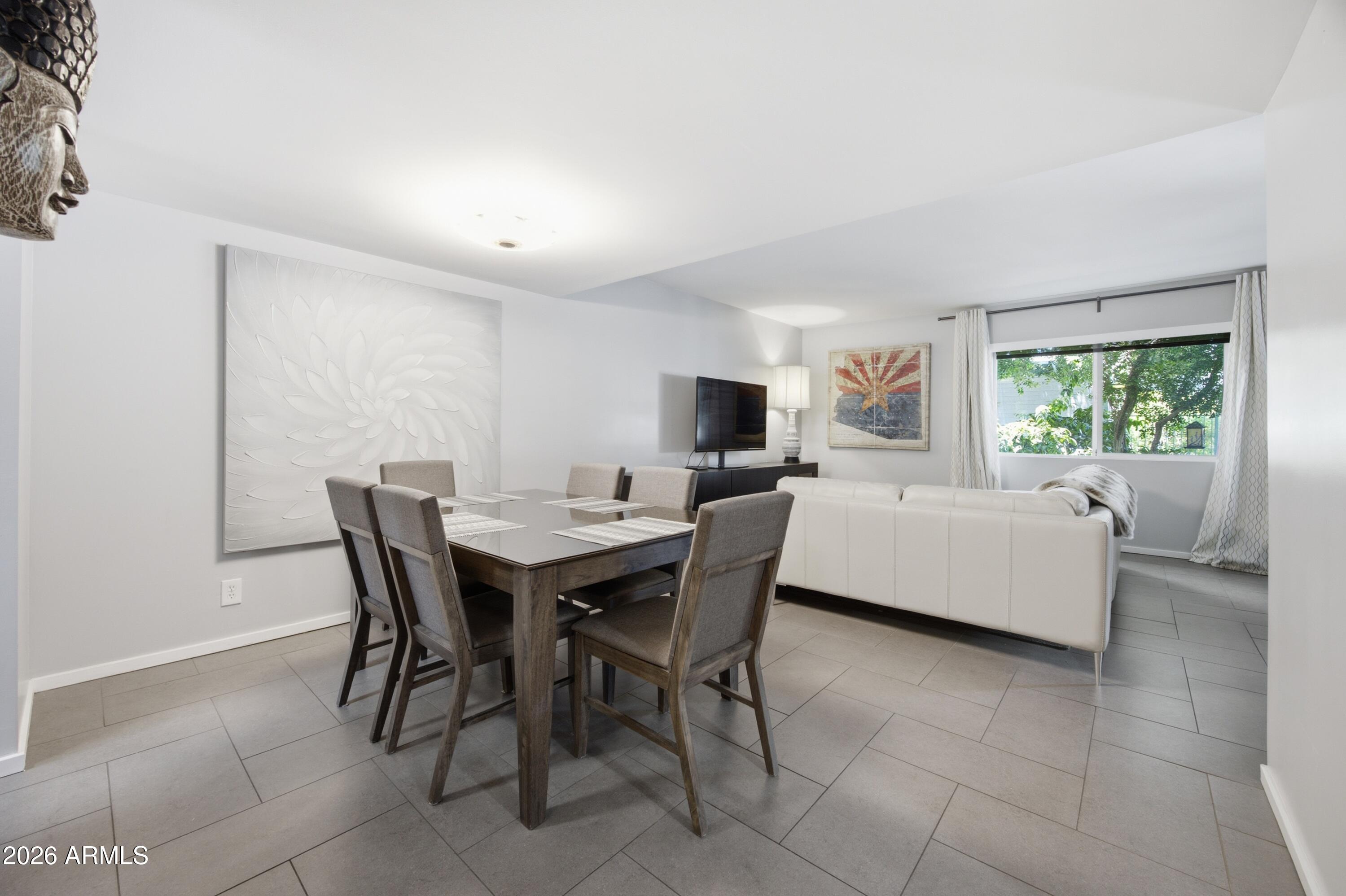 1107 W OSBORN Road 118