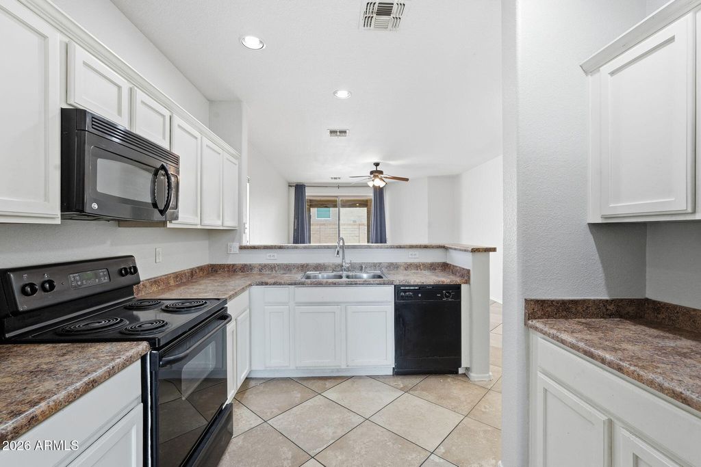 Photo of 11630 W Lincoln Street, Avondale, AZ 85323 (MLS # 7045877)