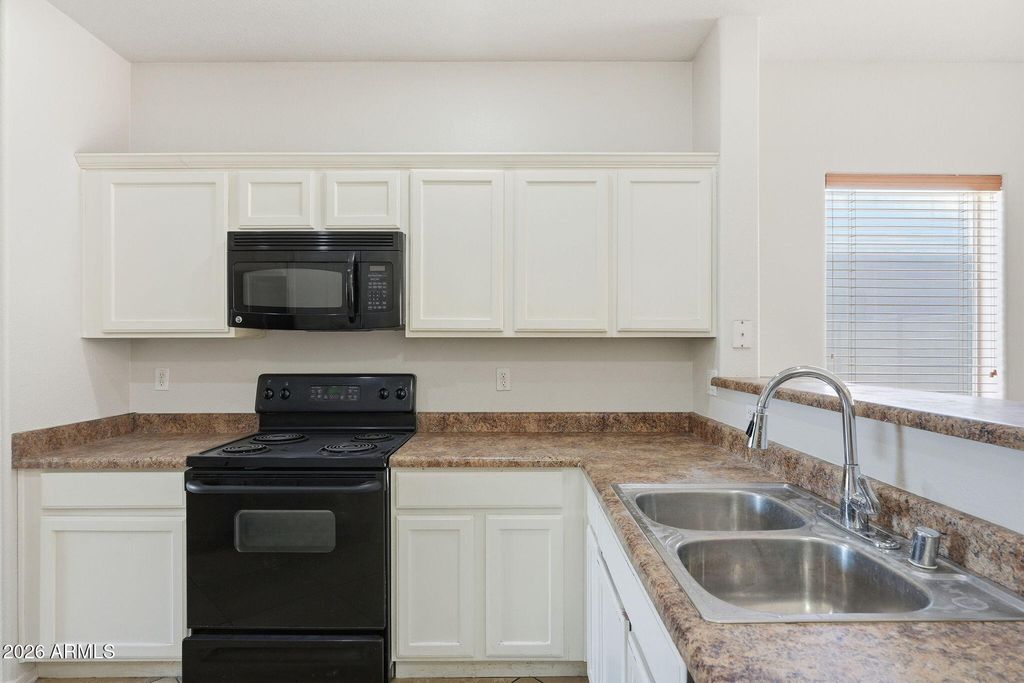 Photo of 11630 W Lincoln Street, Avondale, AZ 85323 (MLS # 7045877)