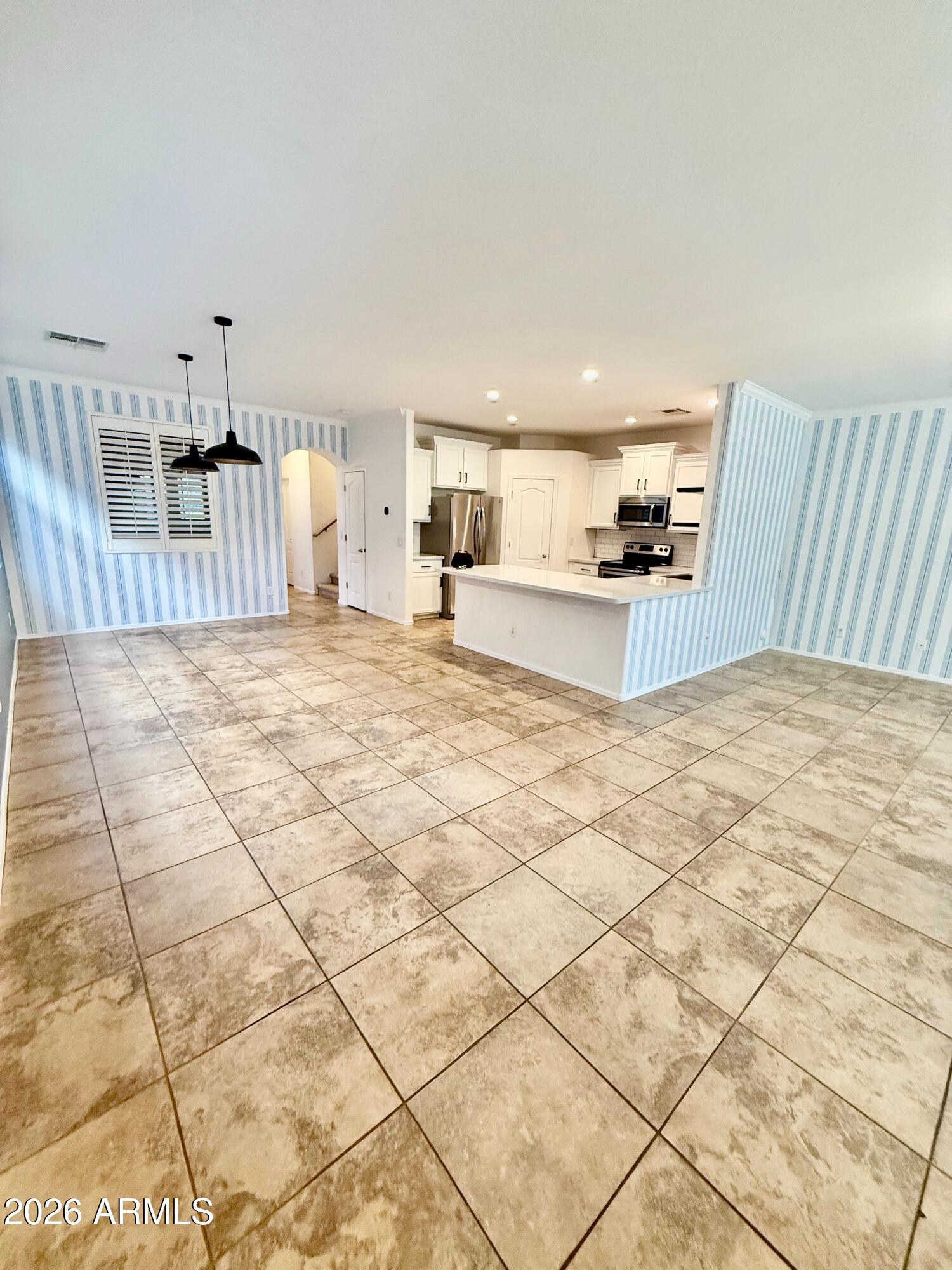 3769 E KERRY Lane