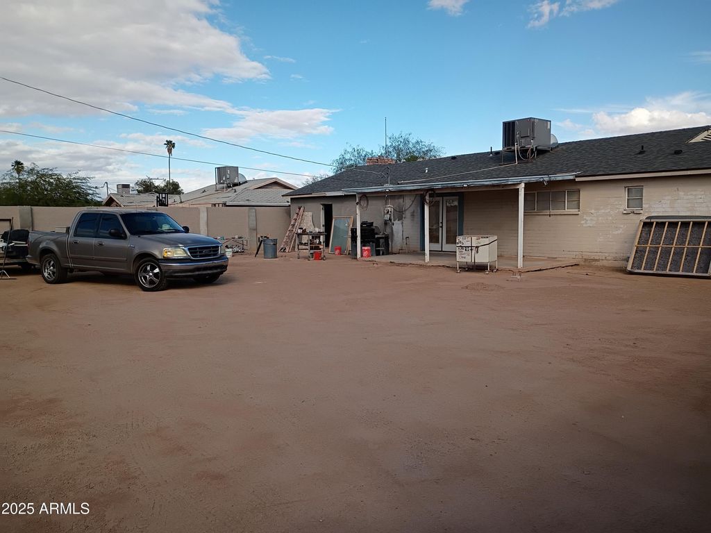Photo of 901 N Coolidge Avenue, Casa Grande, AZ 85122 (MLS # 6950906)