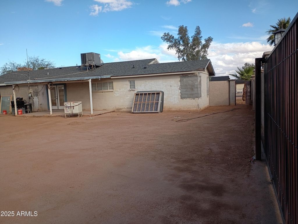 Photo of 901 N Coolidge Avenue, Casa Grande, AZ 85122 (MLS # 6950906)