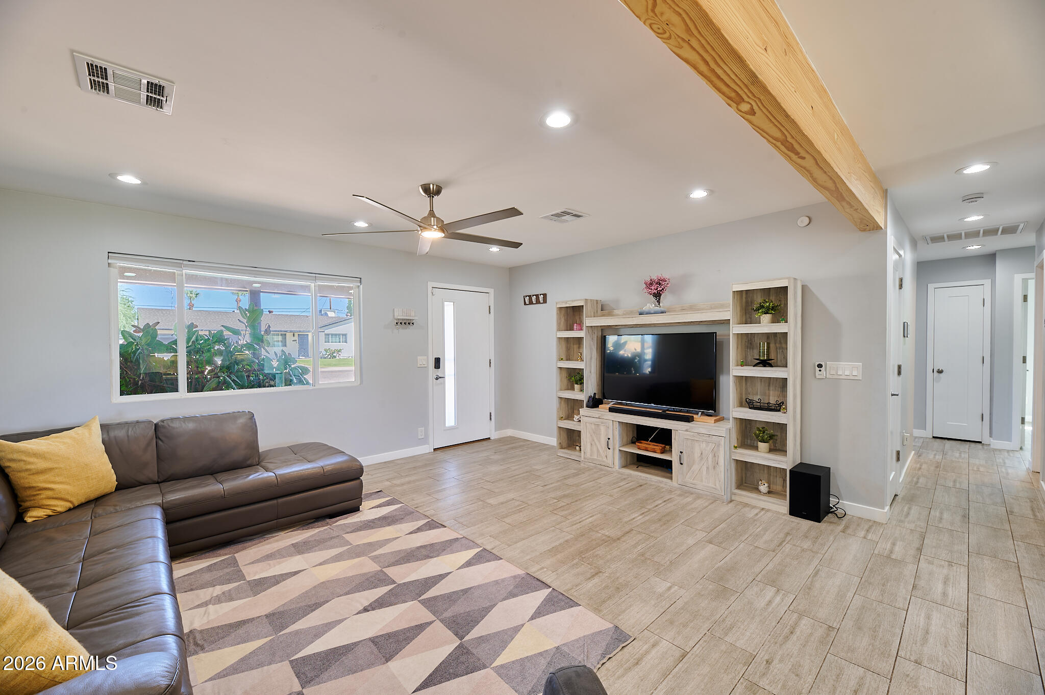 7319 E ROOSEVELT Street