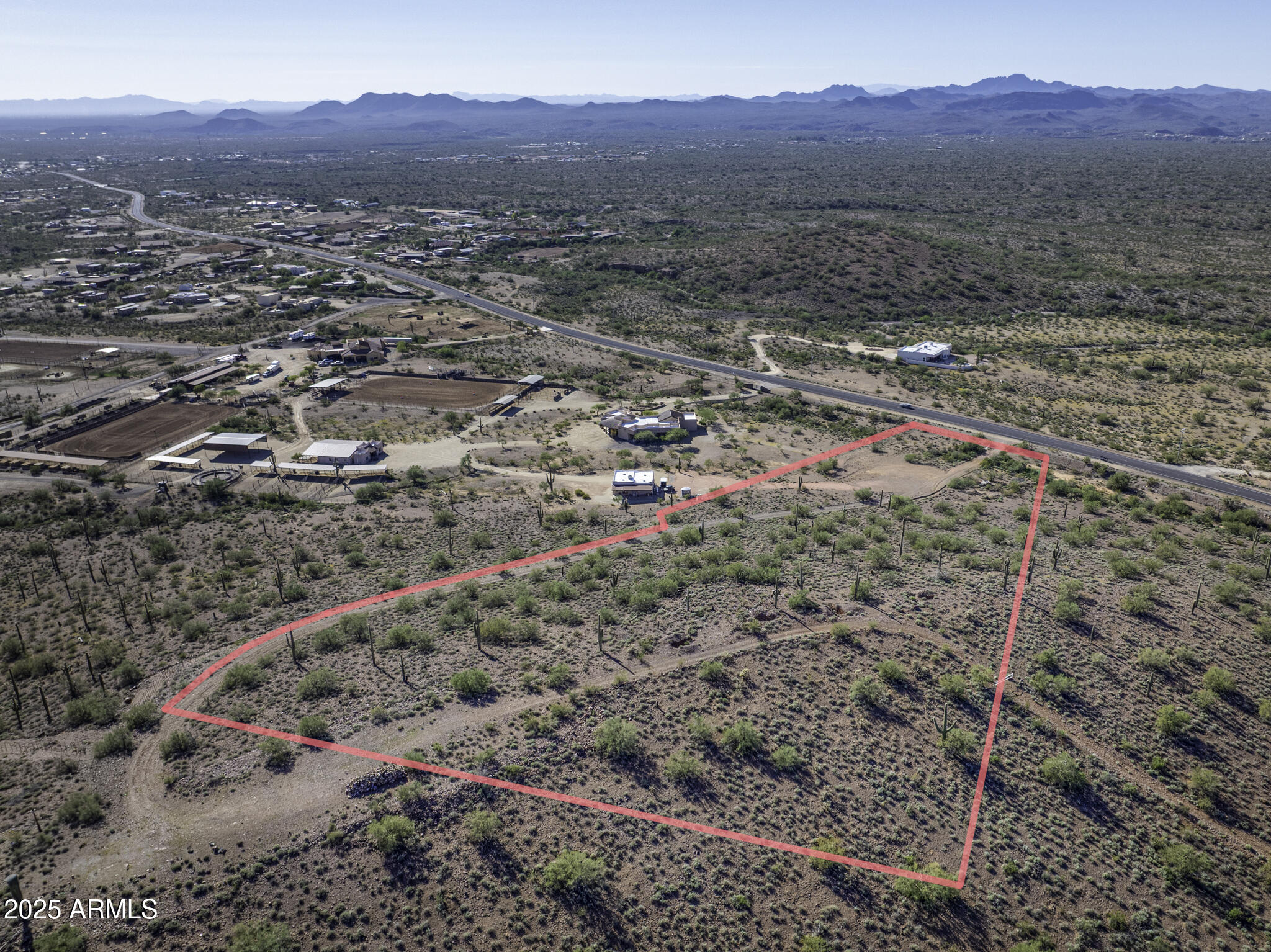 43327 N CASTLE HOT SPRINGS Road Top