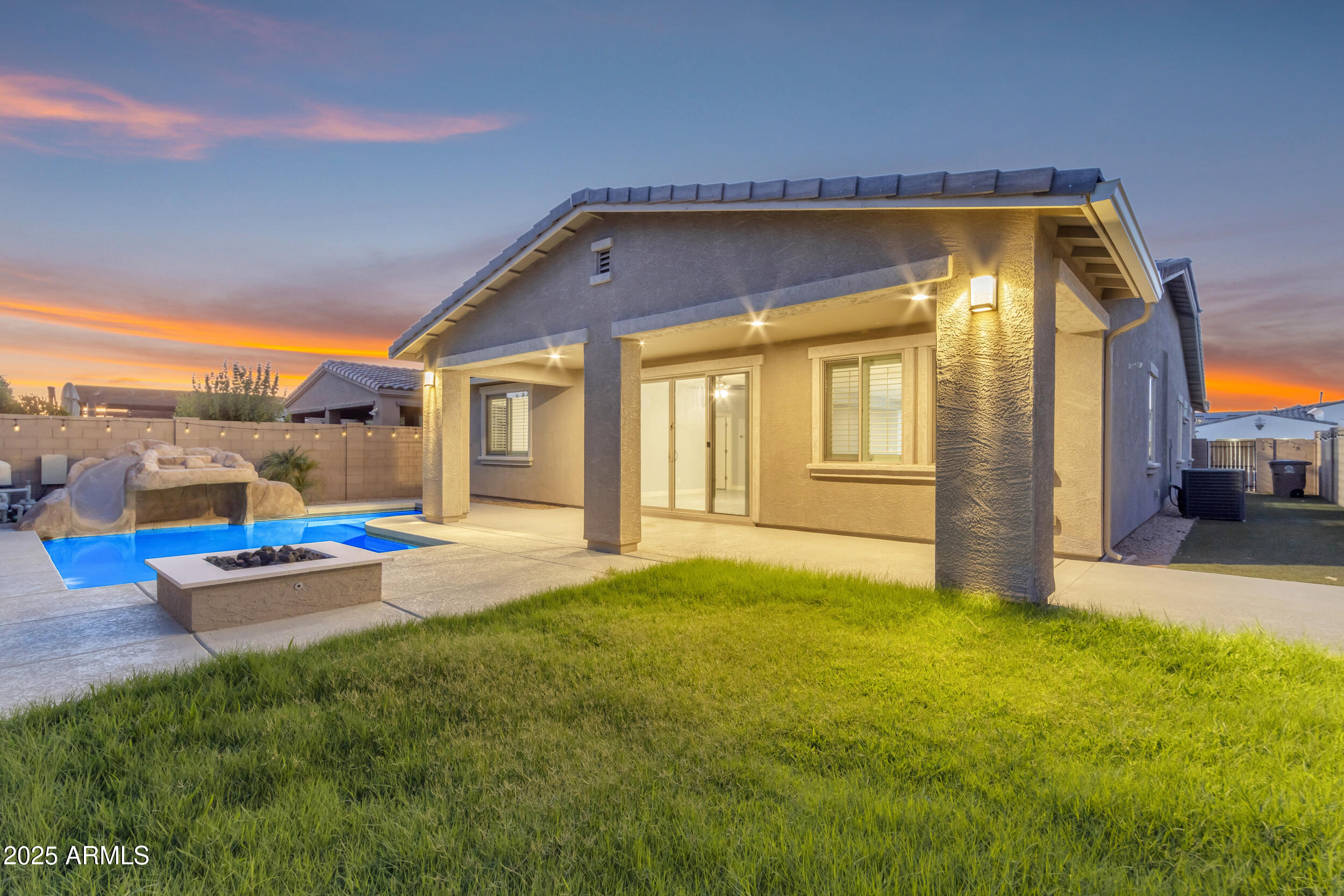 23111 E VIA DEL ORO --
