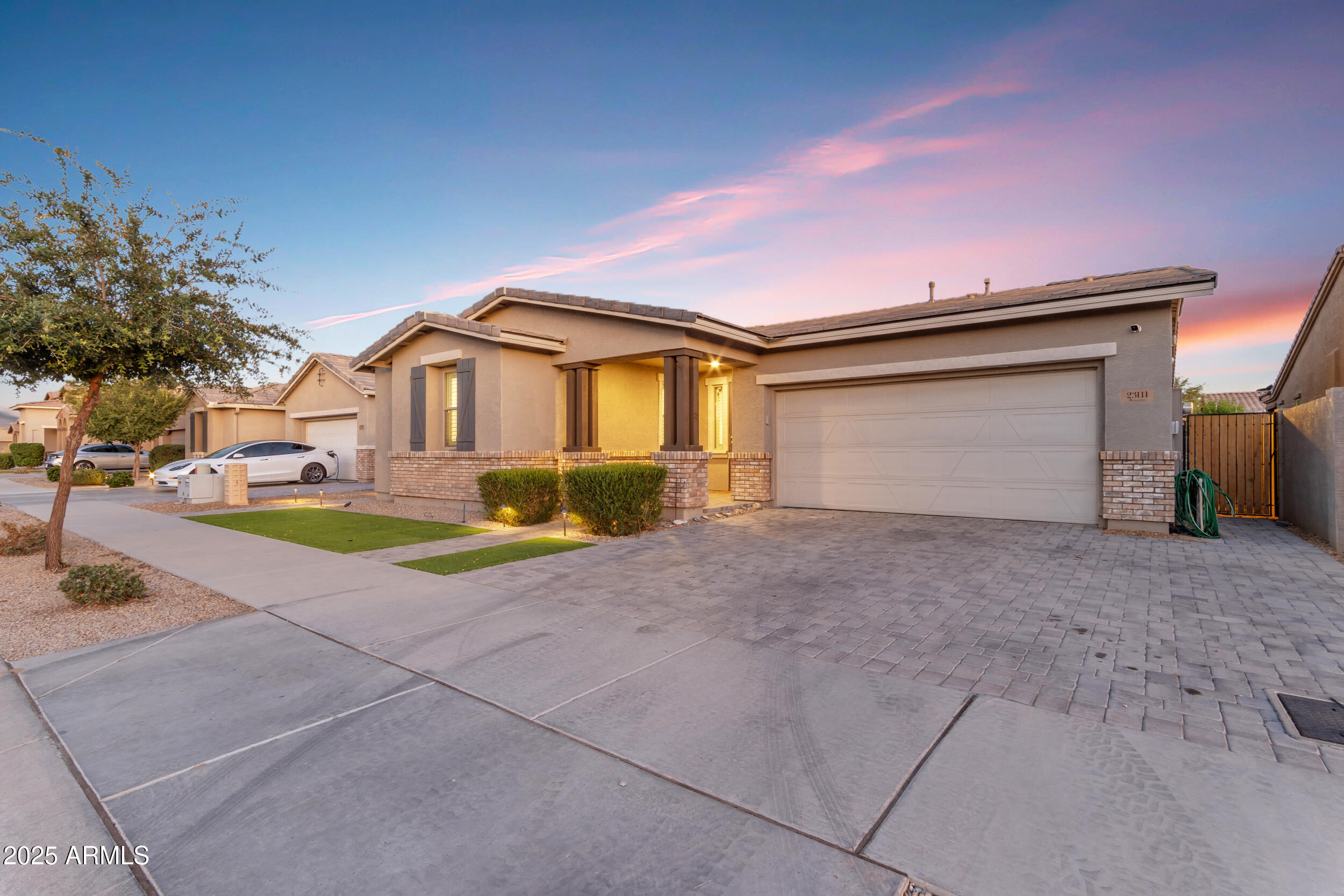 23111 E VIA DEL ORO --