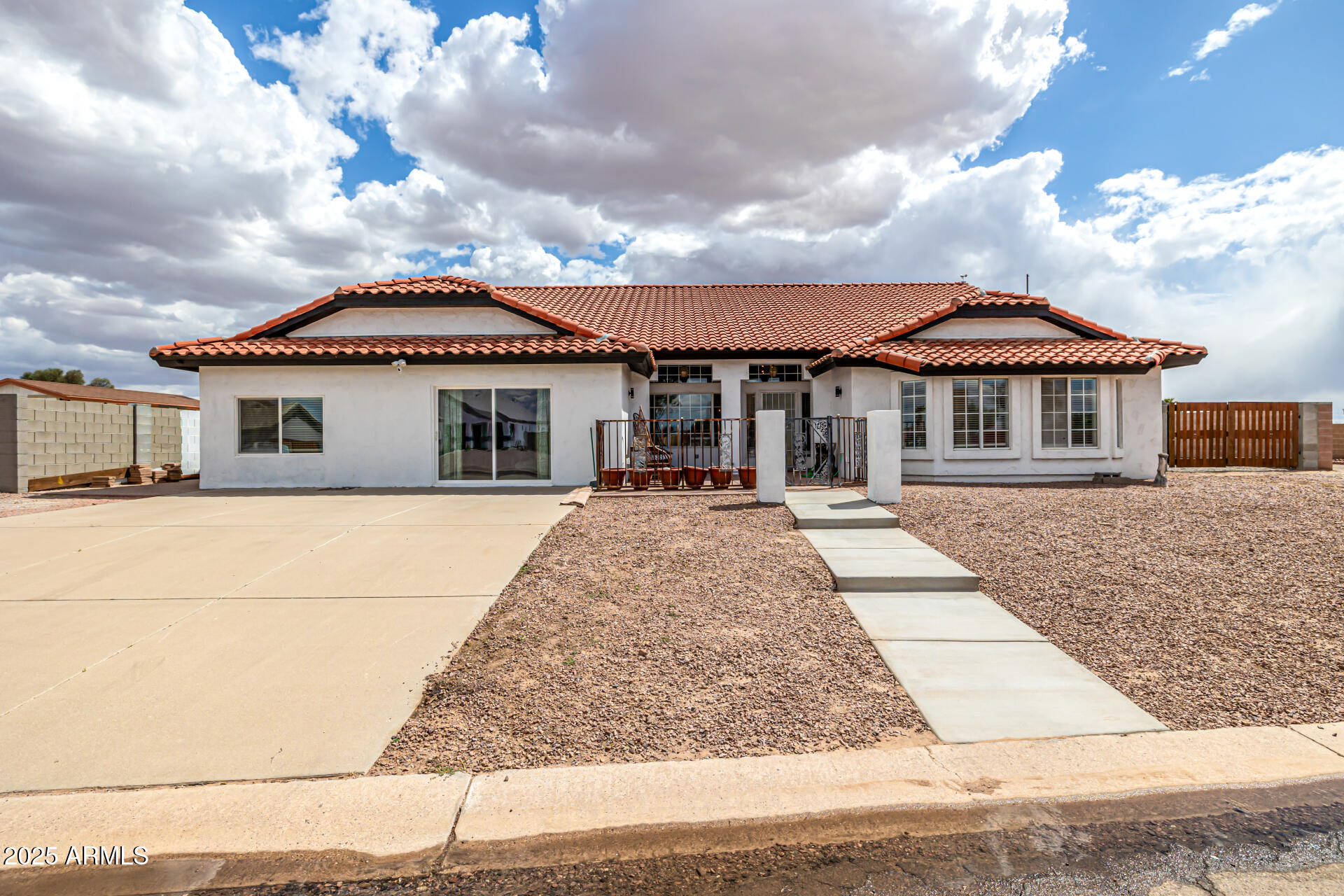 8451 W PLUM HOLLOW Drive
