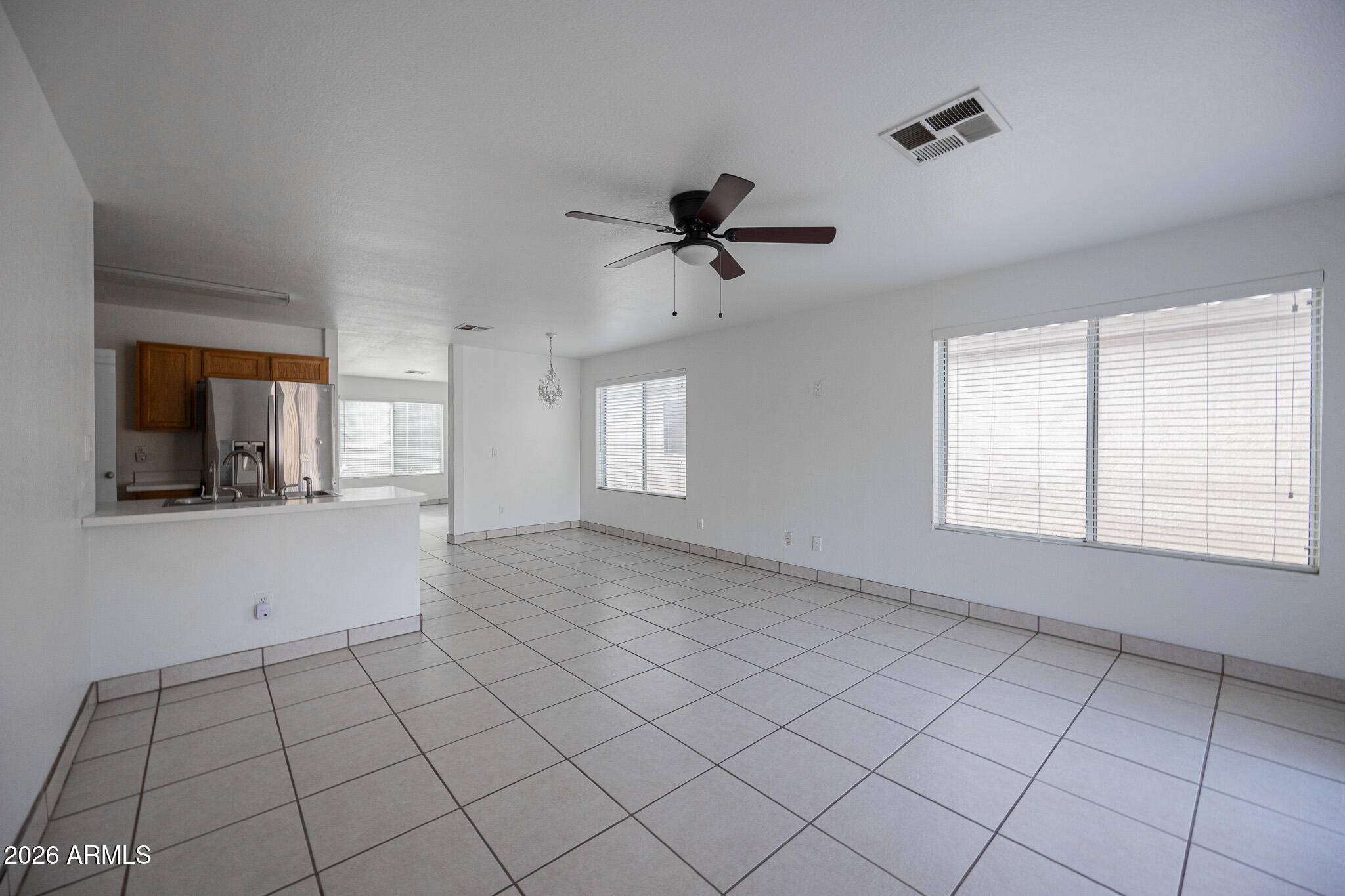 10864 W DEVONSHIRE Avenue