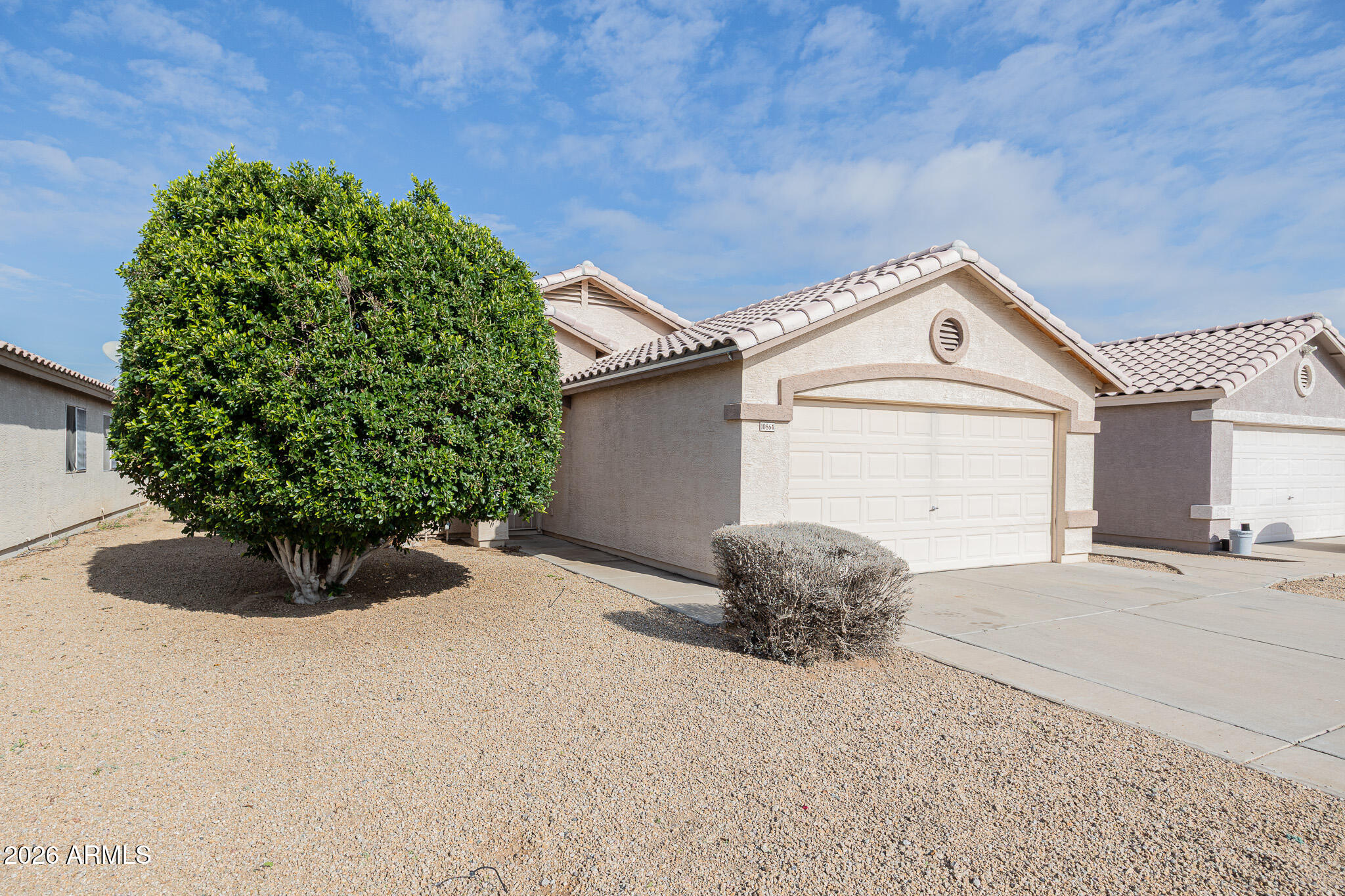 10864 W DEVONSHIRE Avenue