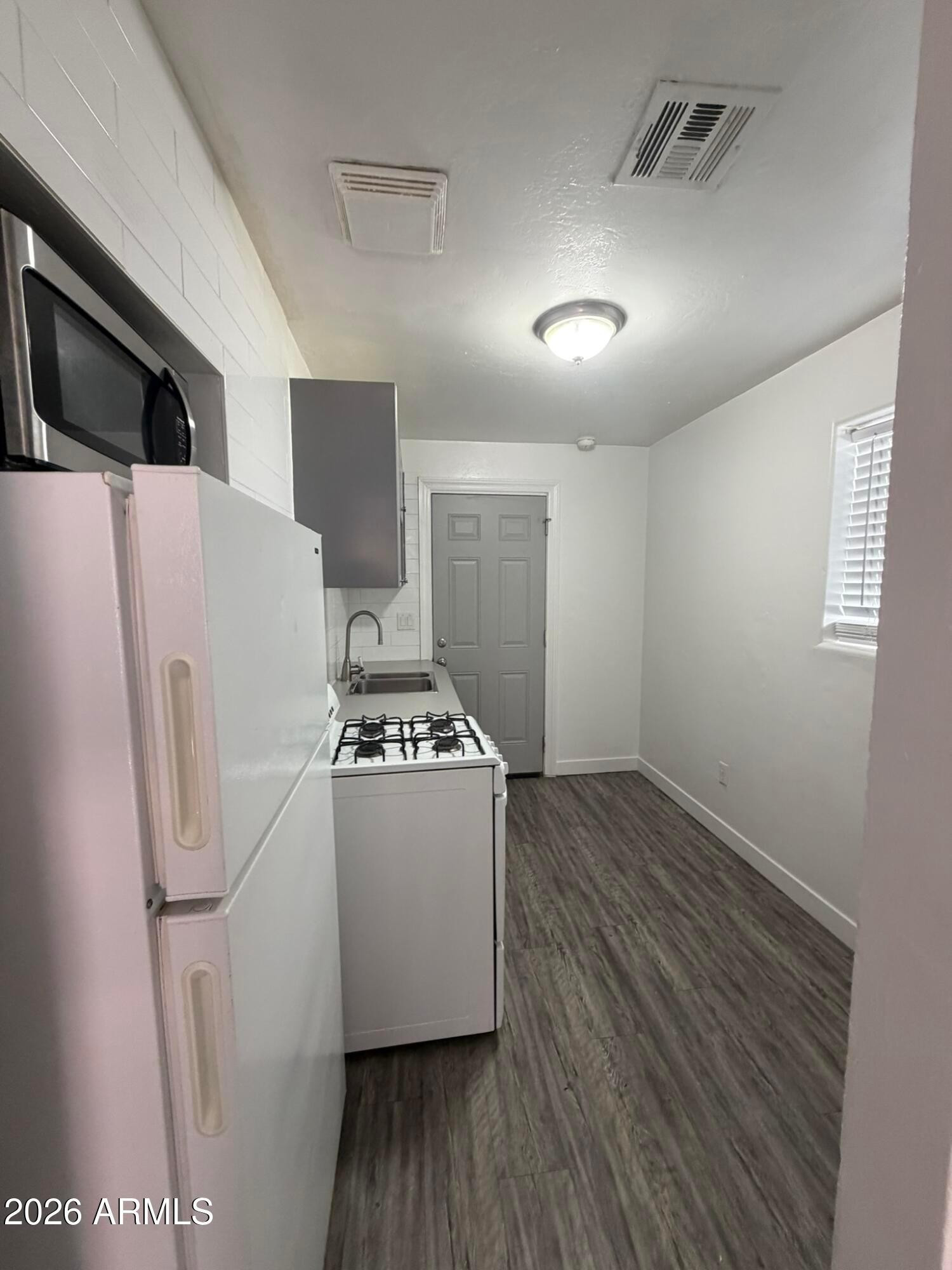 712 W Taylor Street Apt 4