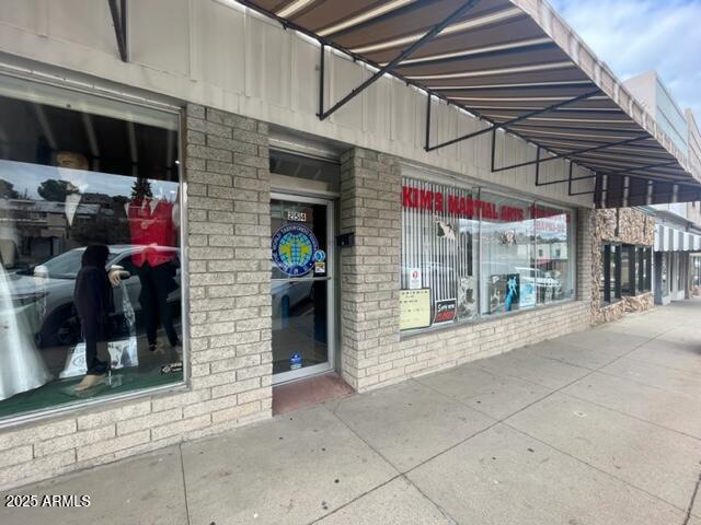 254 N BROAD Street
