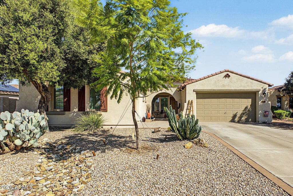Photo of 4037 E Clubview Drive, Gilbert, AZ 85298 (MLS # 7087958)
