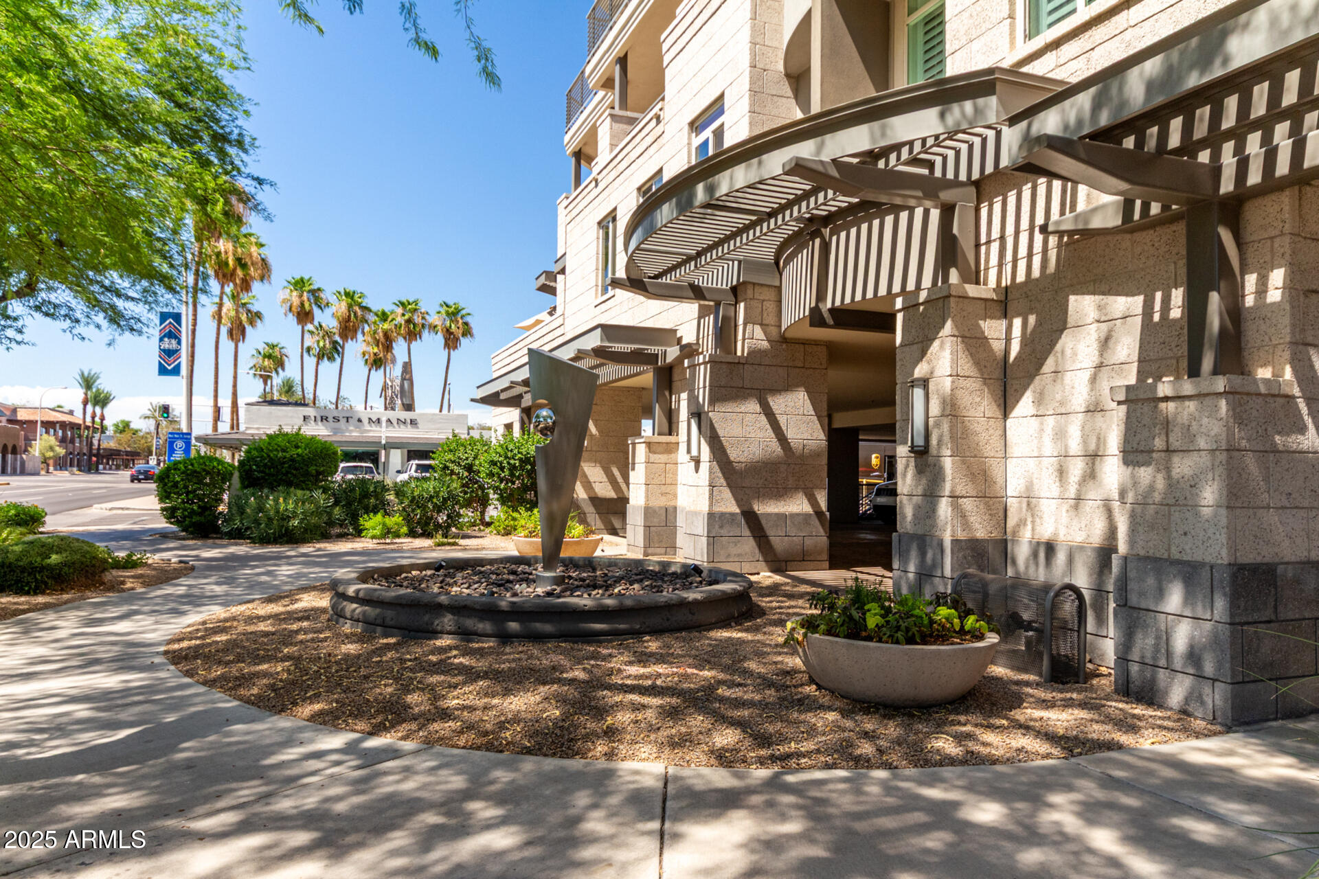 3801 N GOLDWATER Boulevard G201