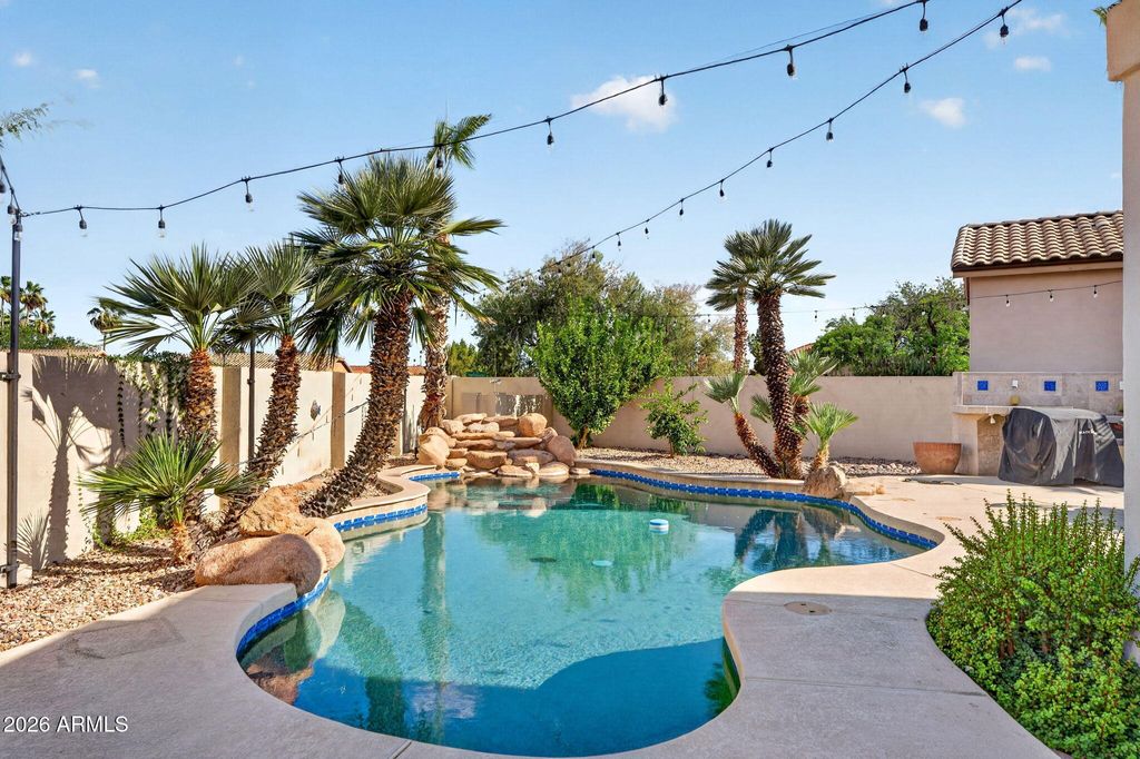 Photo of 8995 E Captain Dreyfus Avenue, Scottsdale, AZ 85260 (MLS # 7030058)