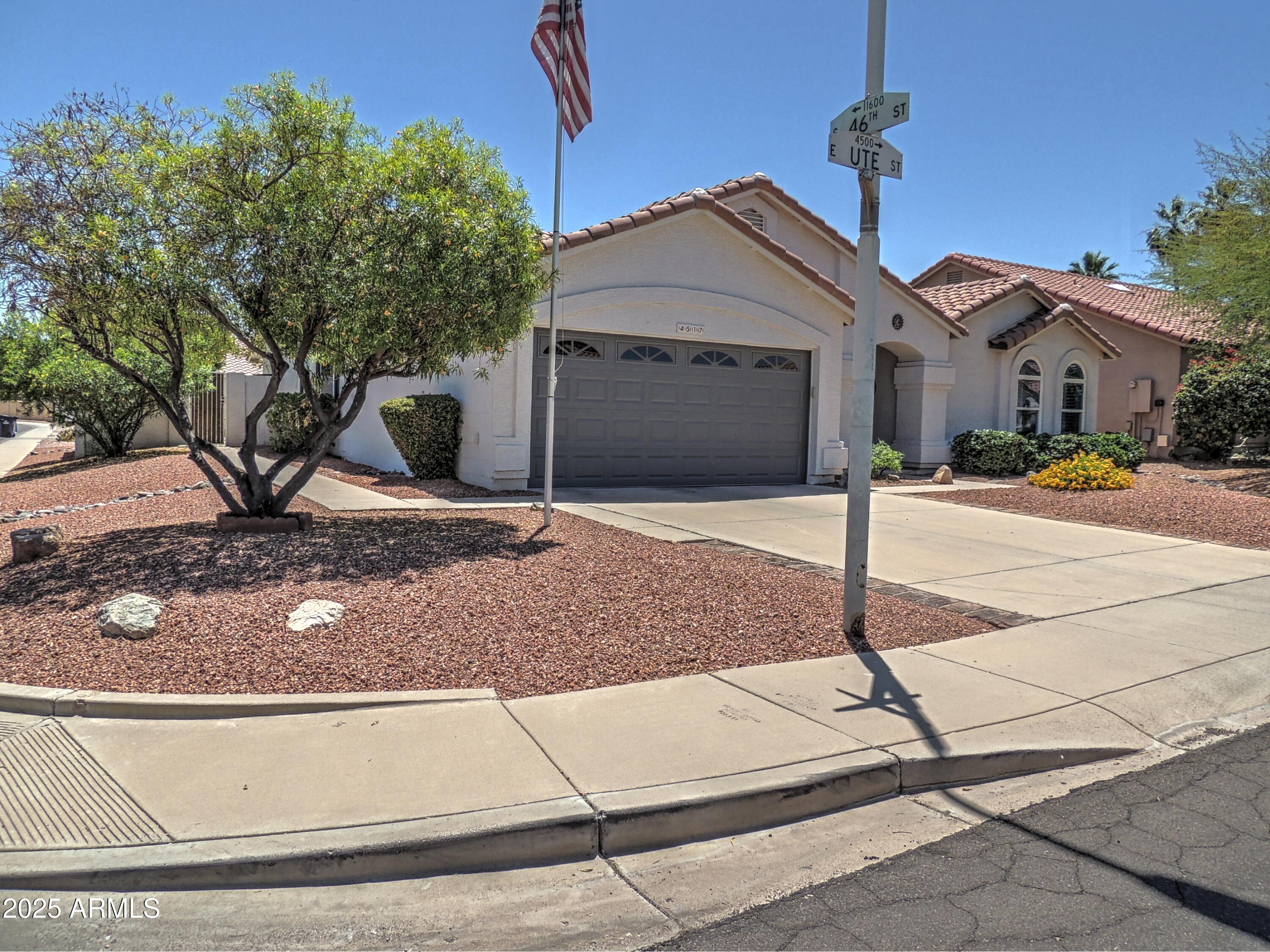 4517 E UTE Street