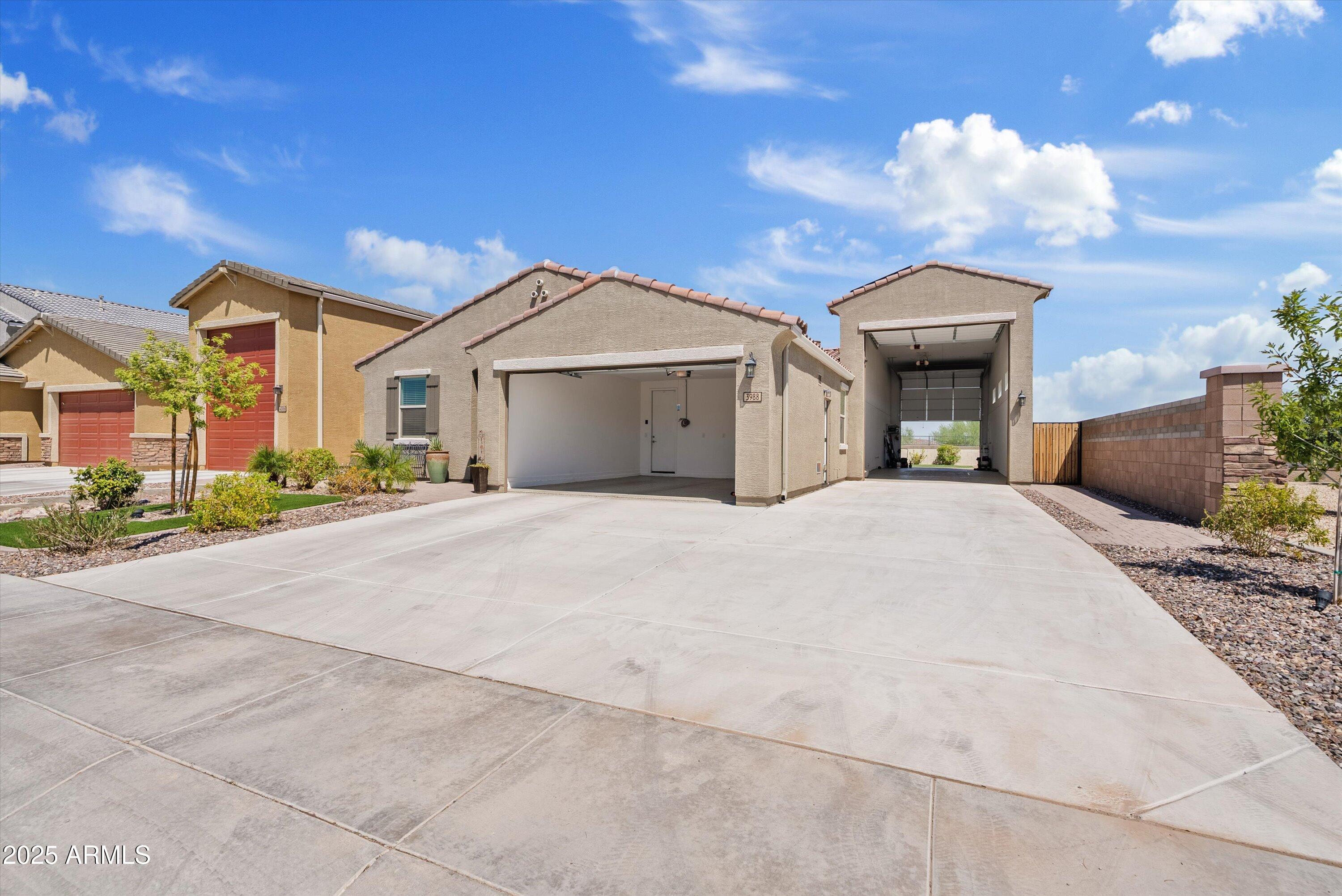 3988 W SUNCUP Drive