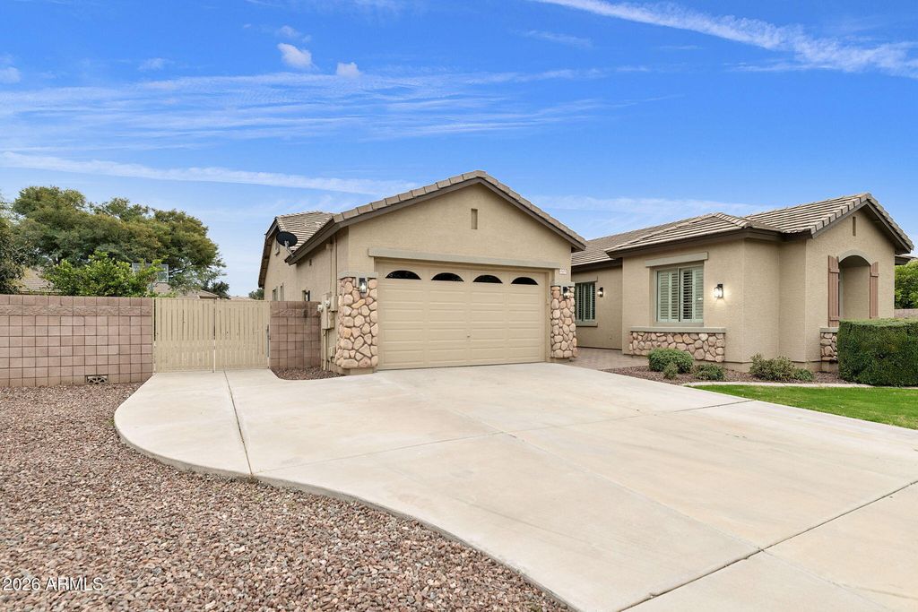 Photo of 18495 E Lark Drive, Queen Creek, AZ 85142 (MLS # 6965663)