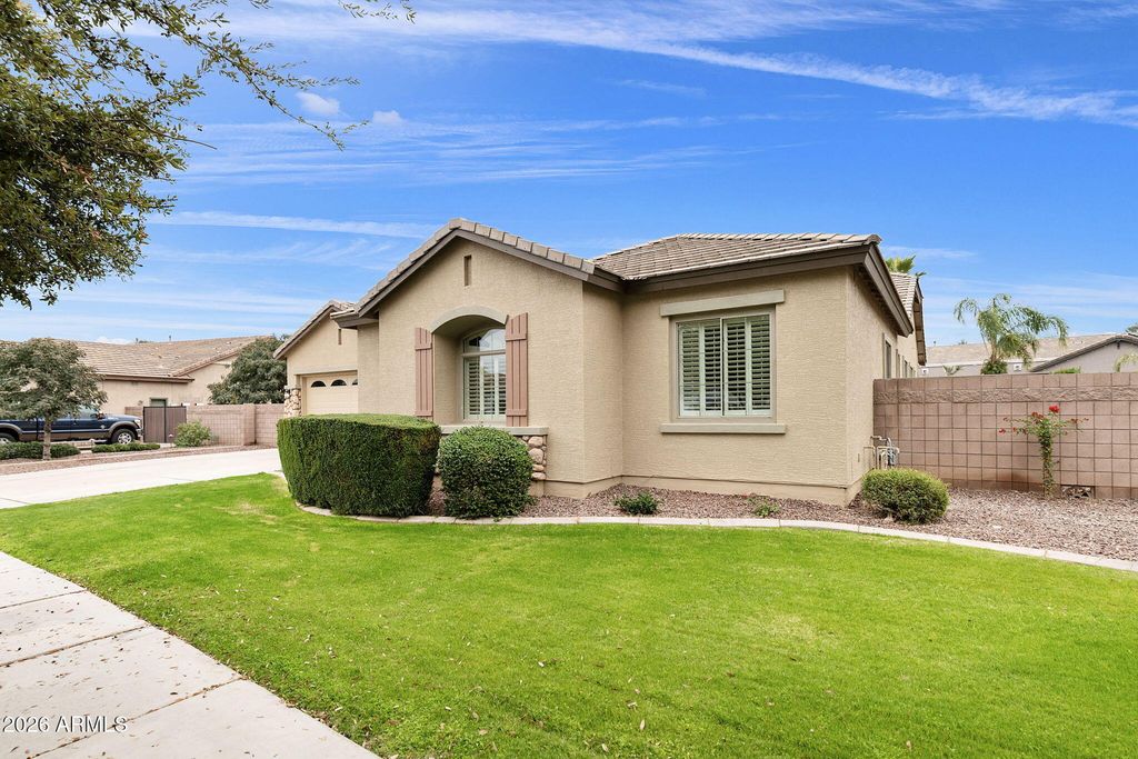 Photo of 18495 E Lark Drive, Queen Creek, AZ 85142 (MLS # 6965663)