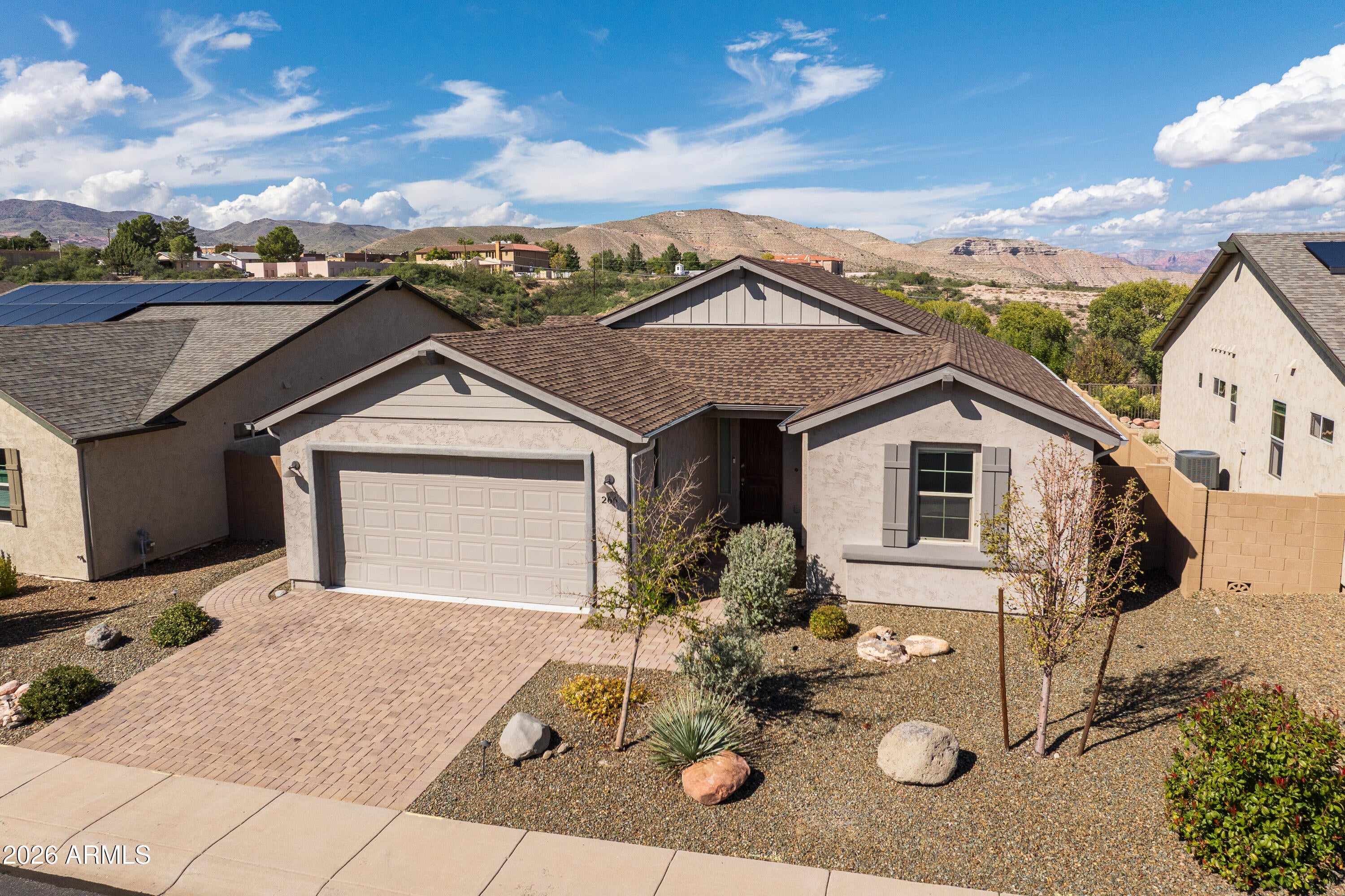 266 whistle stop Road