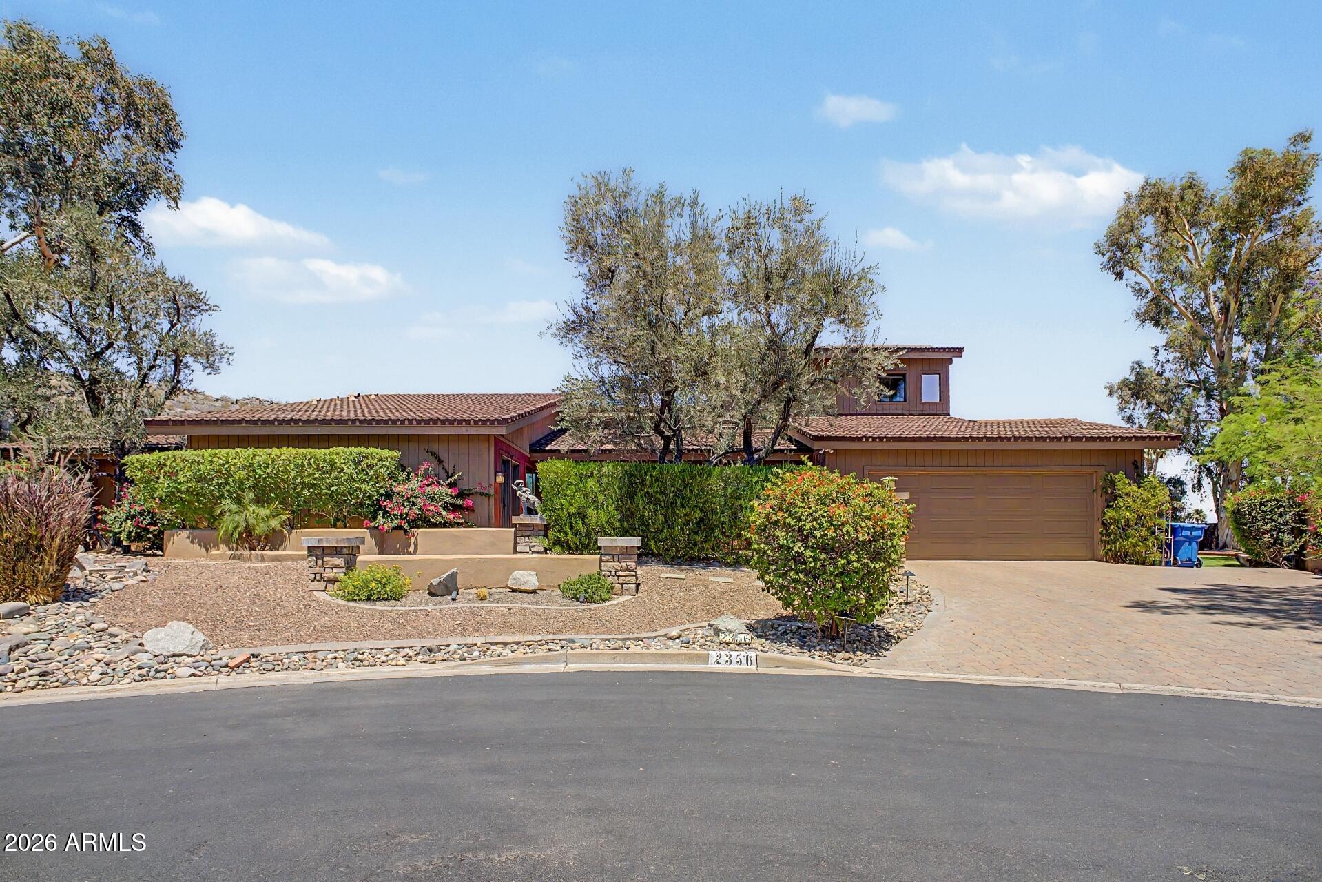 2356 E CHERYL Drive