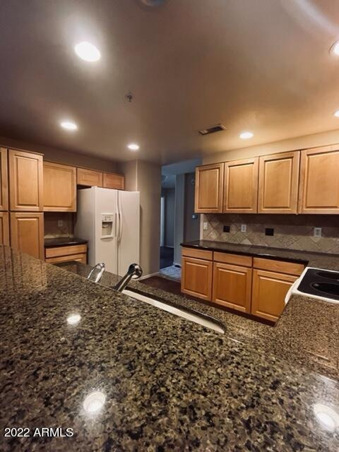 19700 N 76th Street Apt 2103