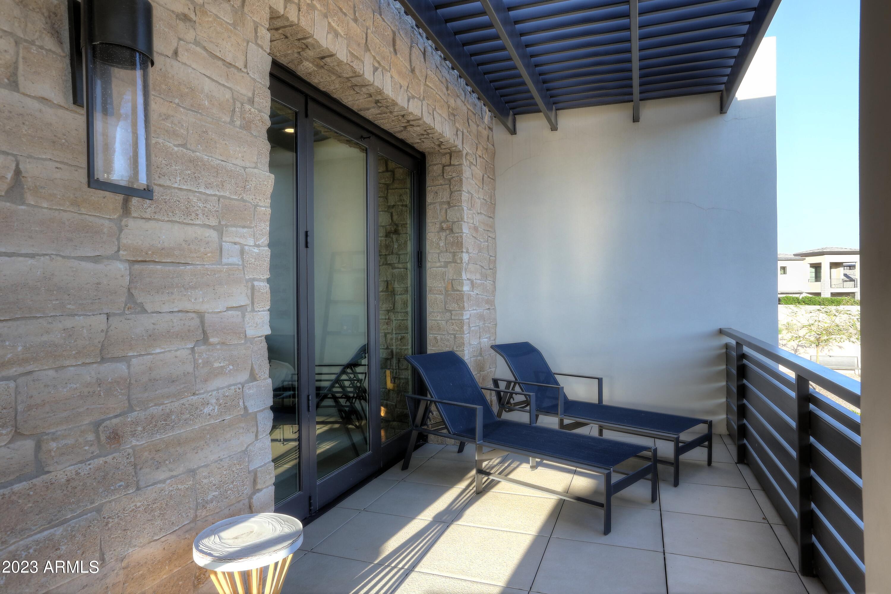 VILLAS AT MOUNTAIN SHADOWS 2 CONDOMINIUMS 2 - Residential