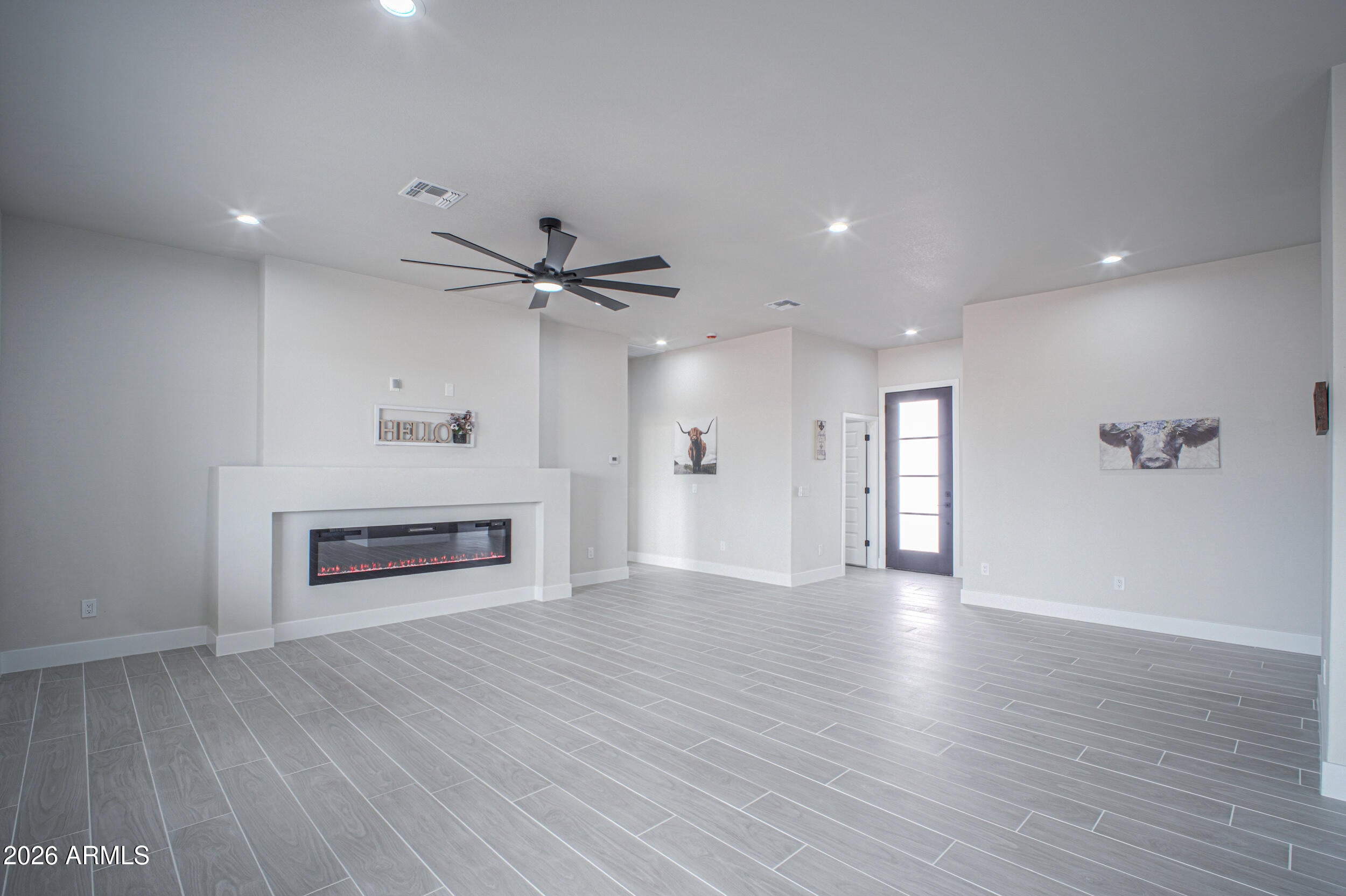 43501 W Carefree Place