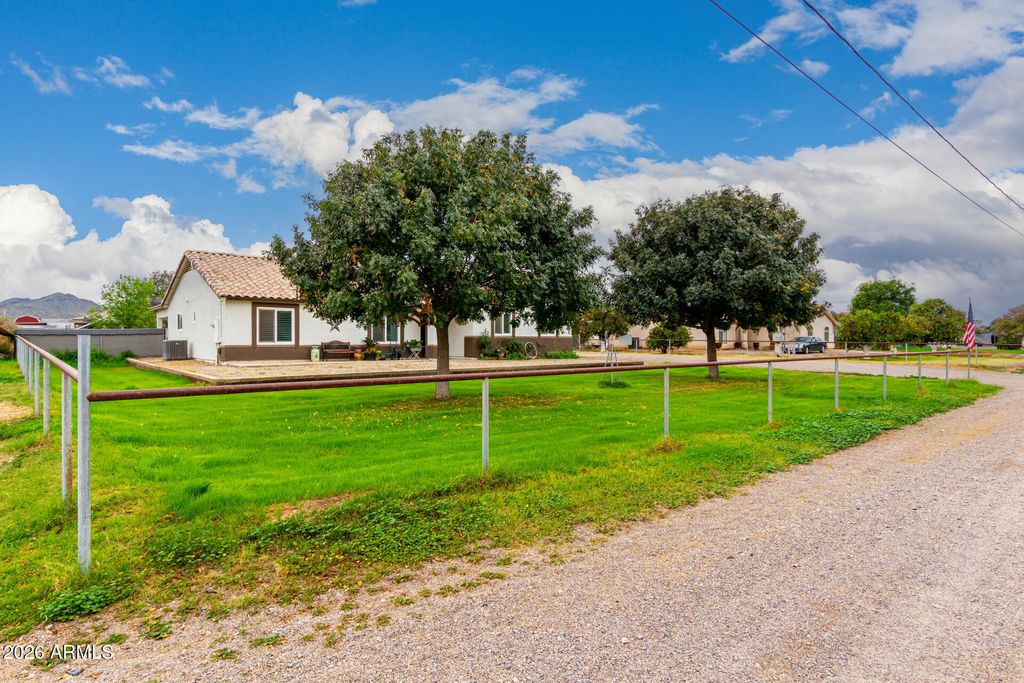 Photo of 18333 E Sunnydale Drive, Queen Creek, AZ 85142 (MLS # 6965188)