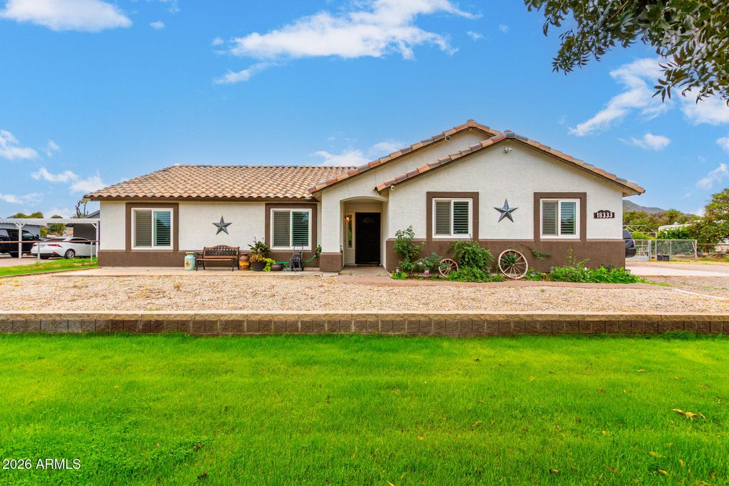 Photo of 18333 E Sunnydale Drive, Queen Creek, AZ 85142 (MLS # 6965188)