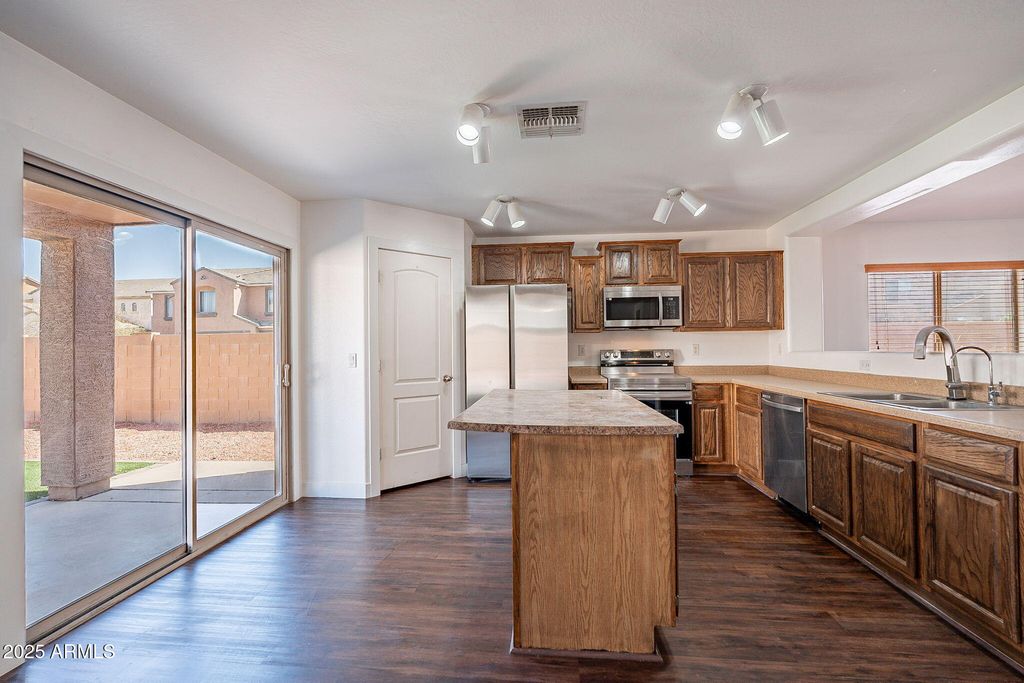 Photo of 1202 W Central Avenue, Coolidge, AZ 85128 (MLS # 6832715)