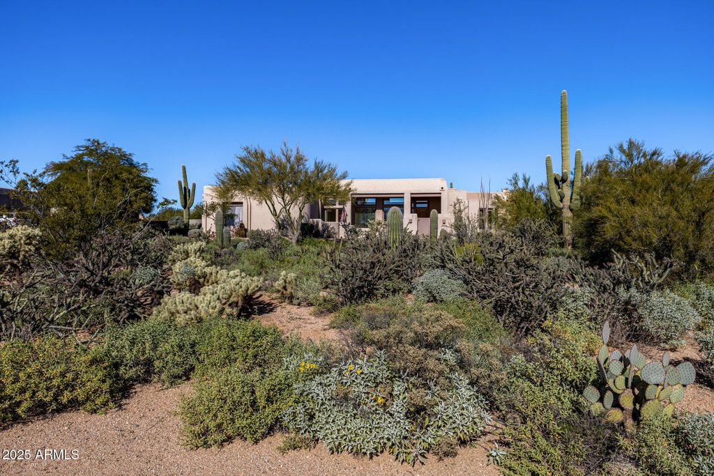 Photo of 7330 E Mary Sharon Drive, Scottsdale, AZ 85266 (MLS # 6955313)