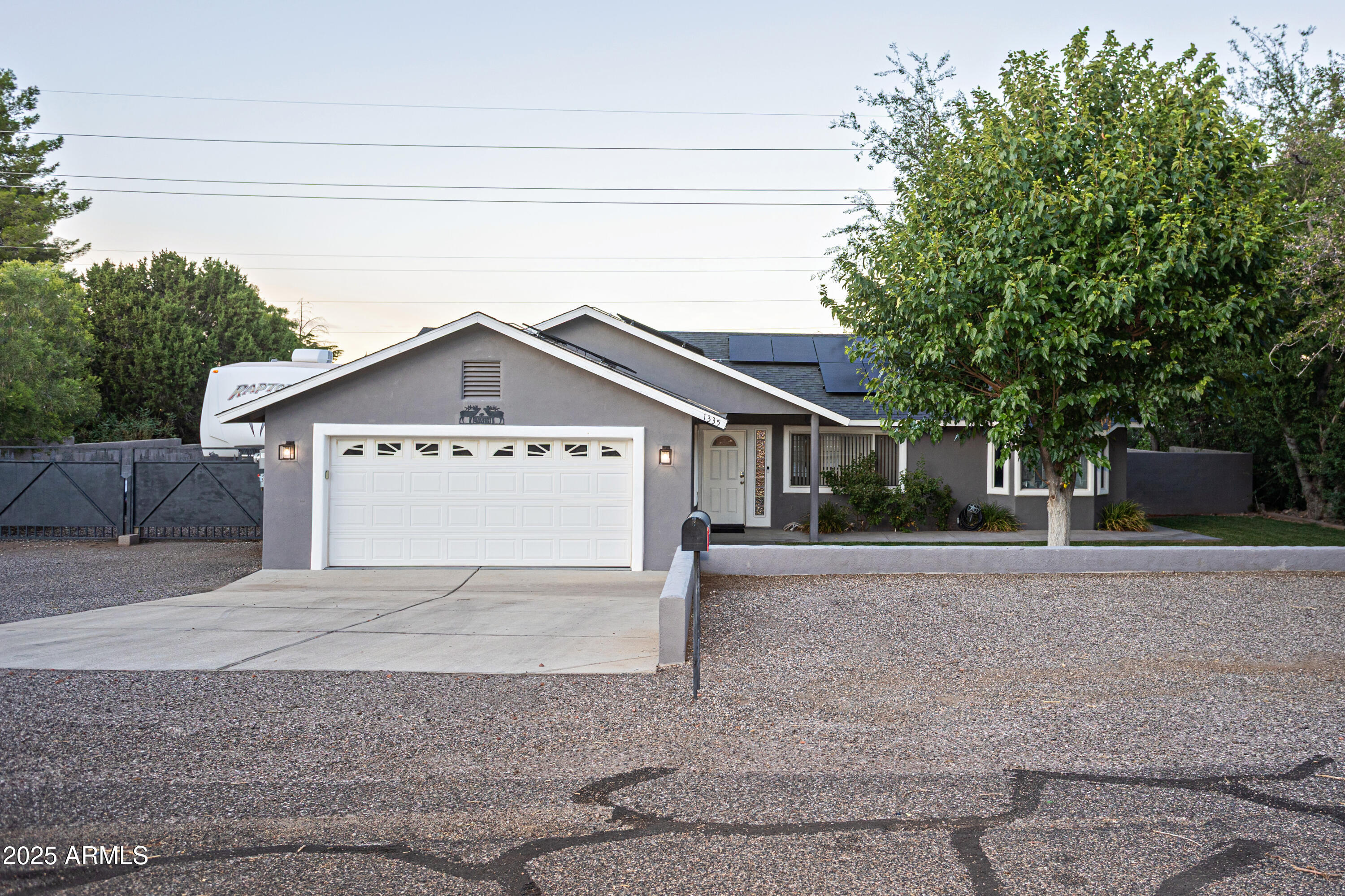 1335 S Saddleback Drive