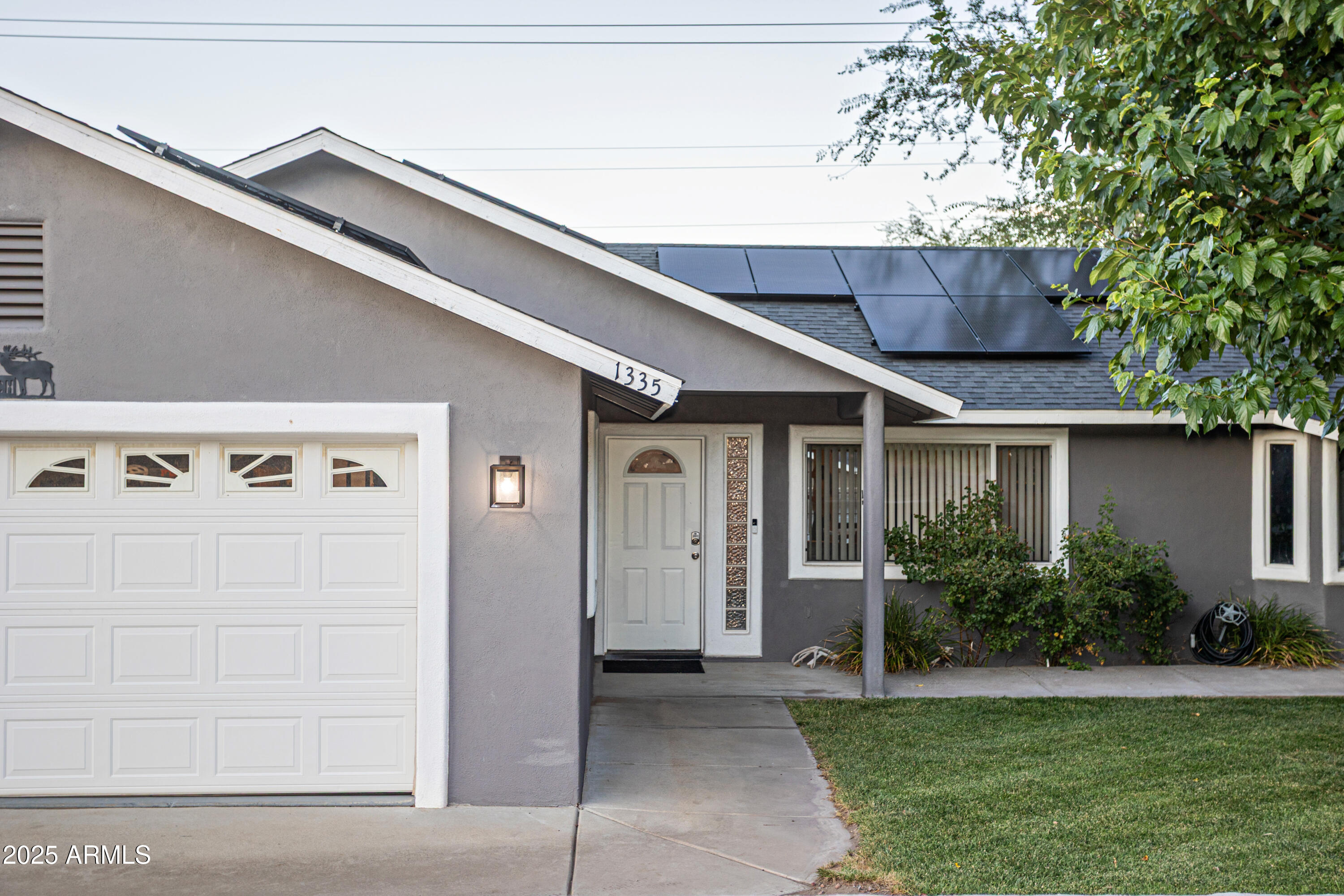 1335 S Saddleback Drive