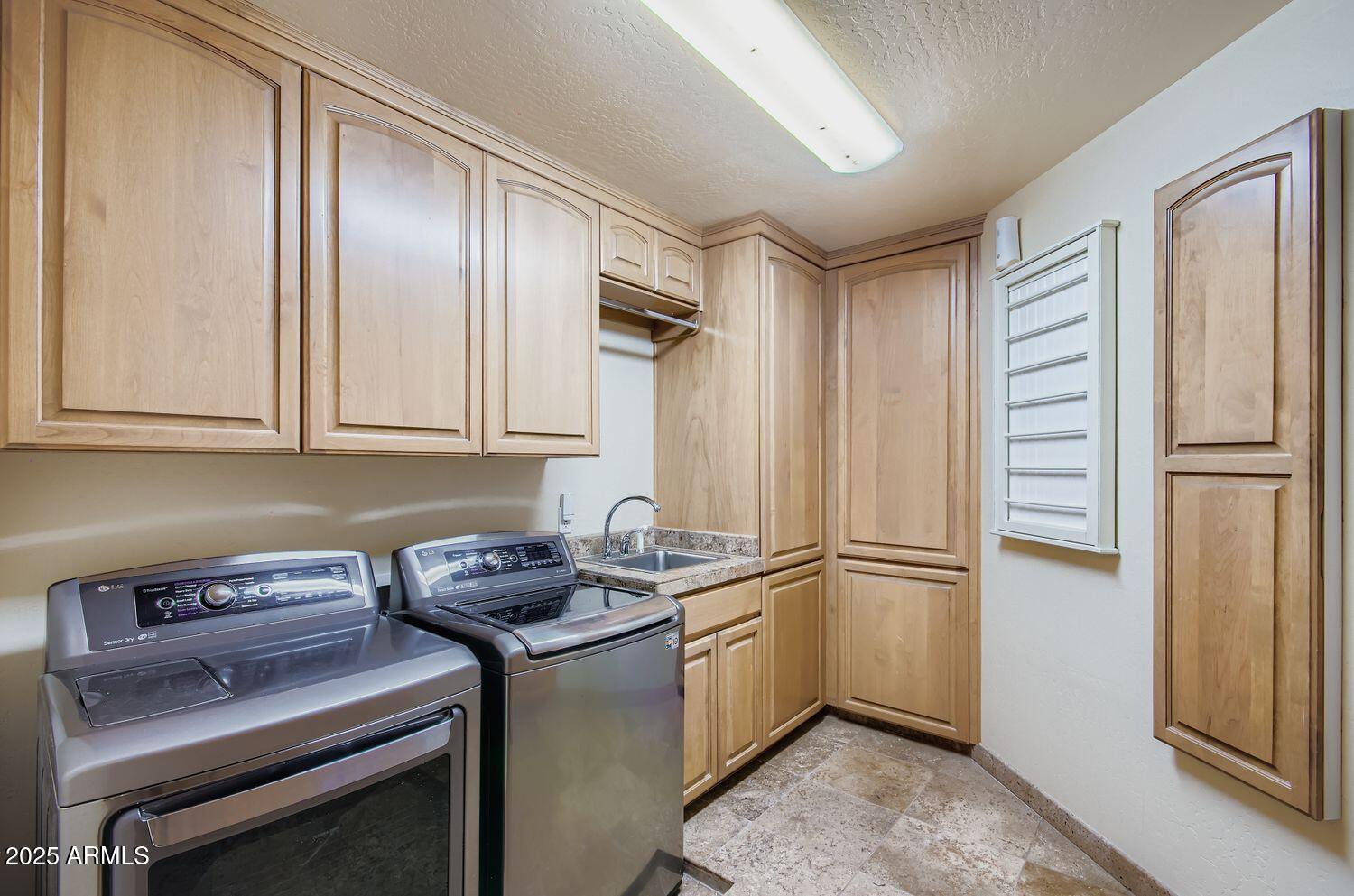 PHOENIX HILLSIDE ESTATES LOT 1-17 TR A,B - Residential