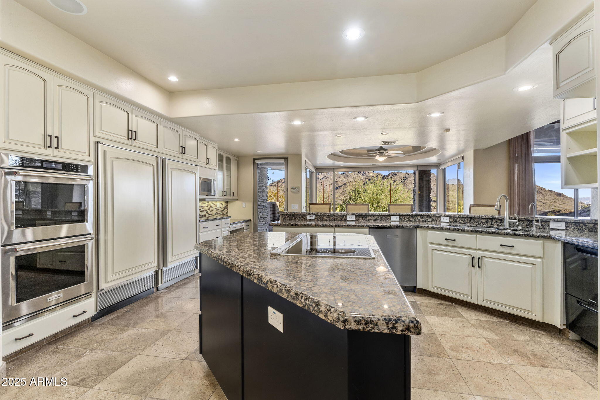 PHOENIX HILLSIDE ESTATES LOT 1-17 TR A,B - Residential