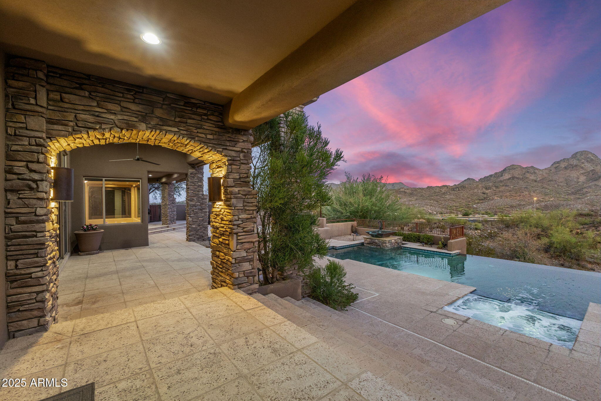 PHOENIX HILLSIDE ESTATES LOT 1-17 TR A,B - Residential