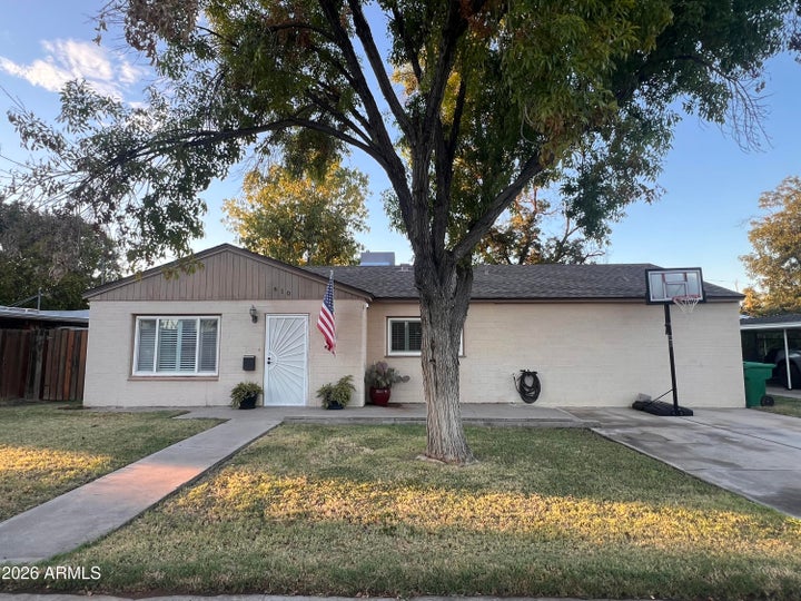 Photo 1 of 18 — 610 E 1ST Place, Mesa, AZ 85203