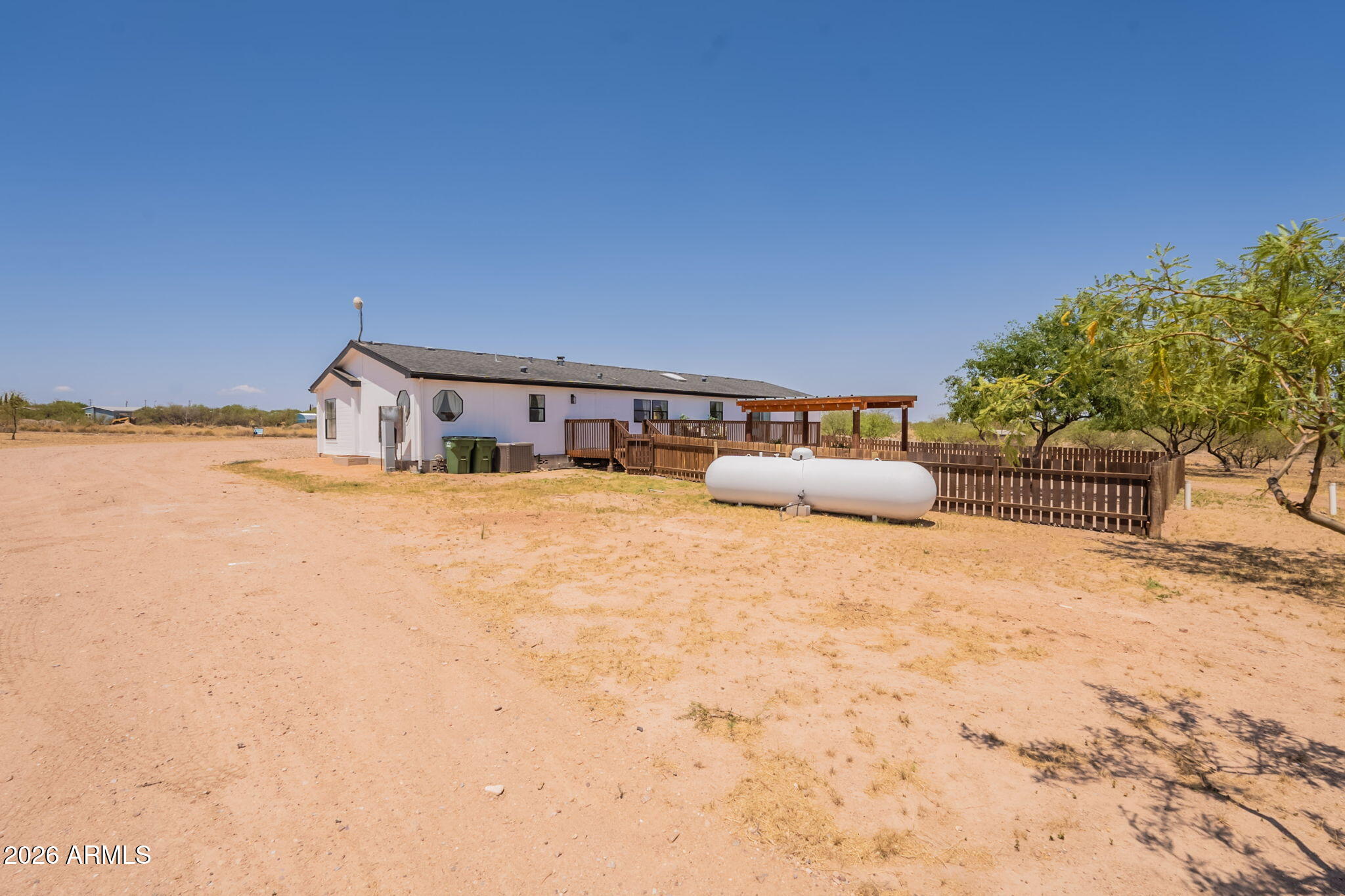 MESCAL LAKES 3 - Residential