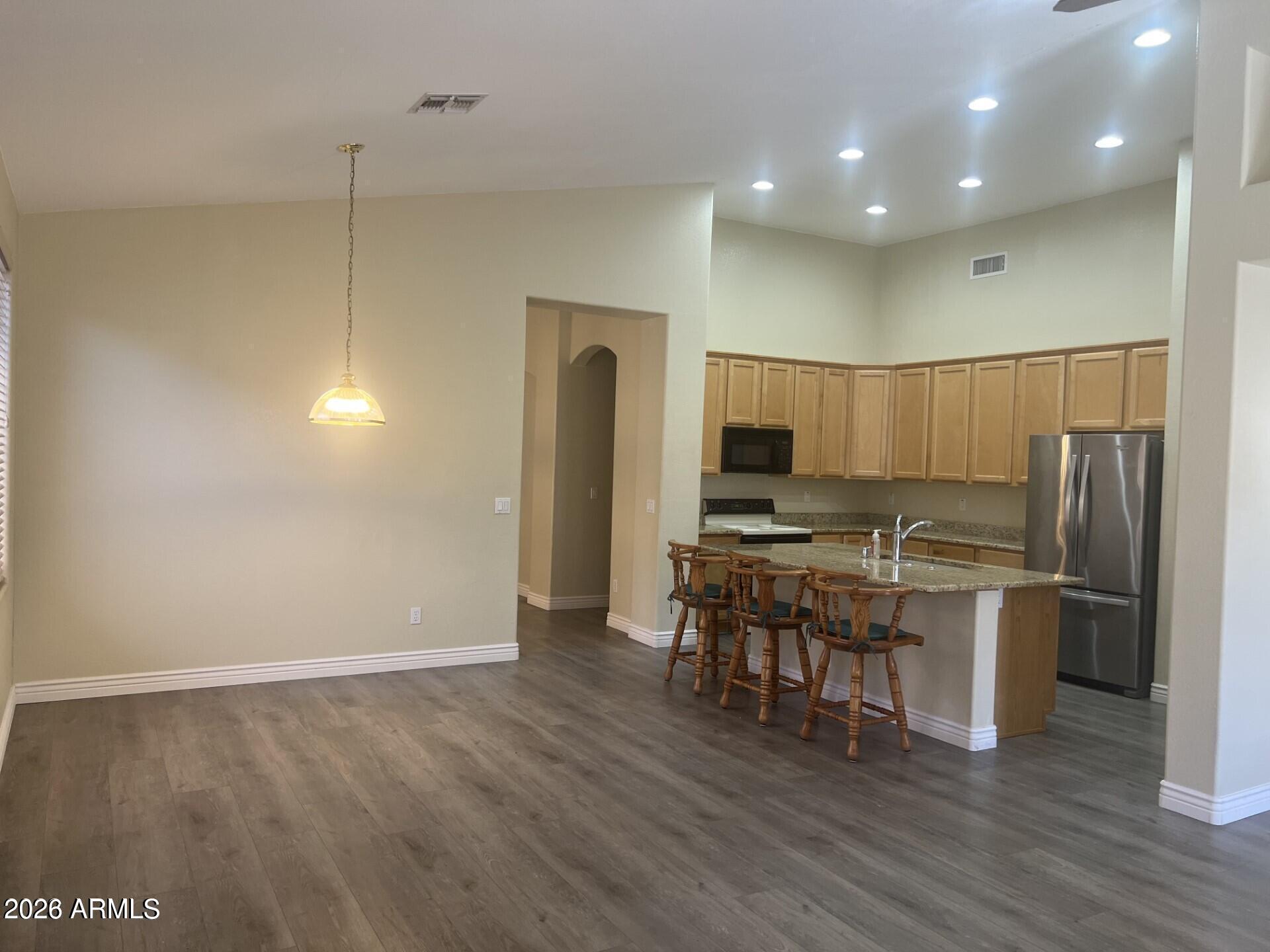 7033 W IRMA Lane