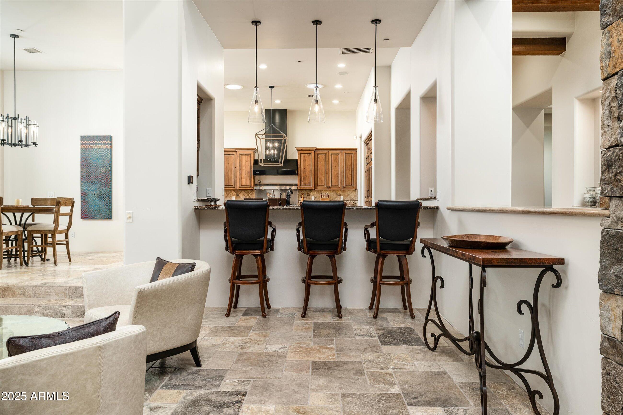 WHISPER ROCK - Residential